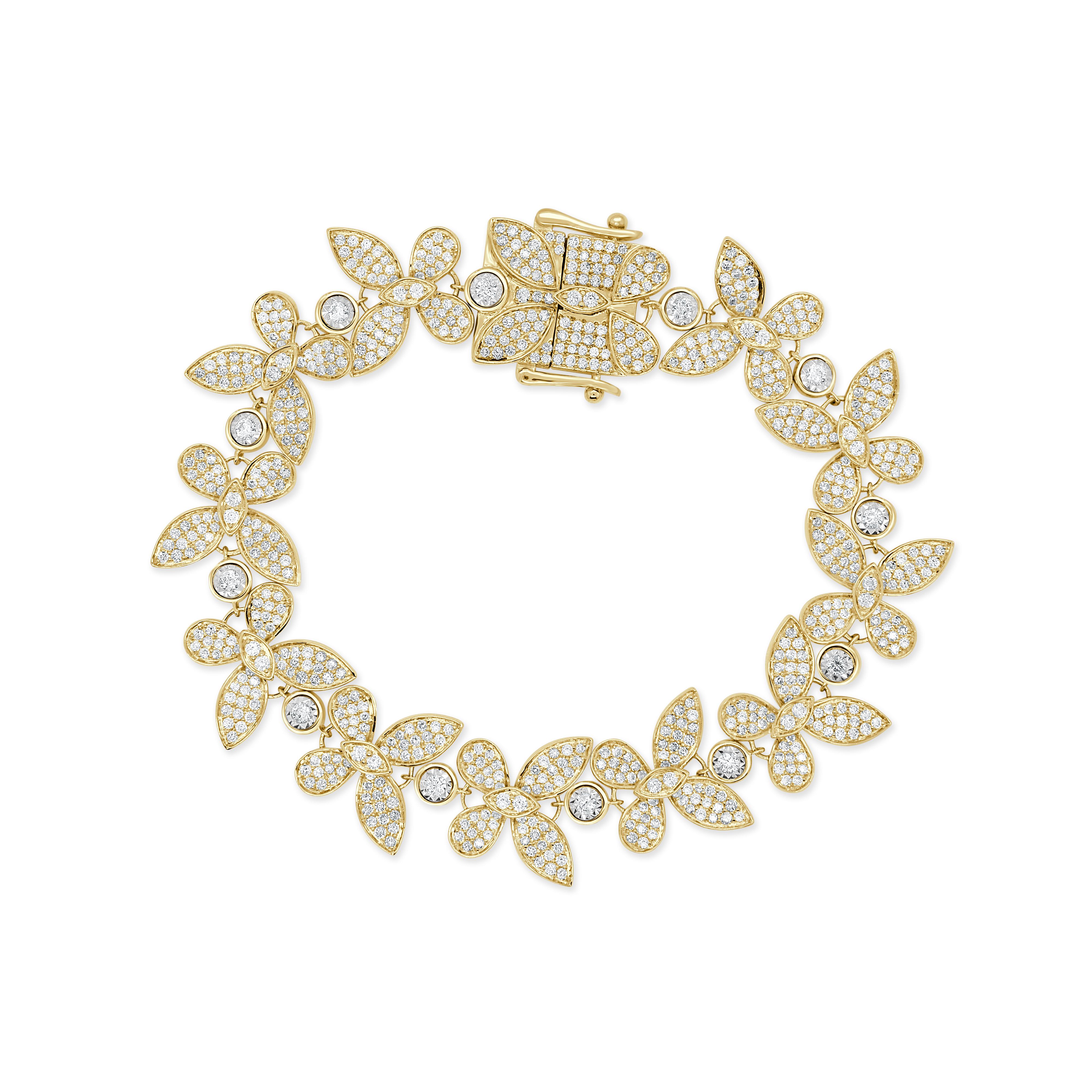 Taille ronde Bracelet en or 14K avec fleur en diamant naturel 4.15 CTTW en vente