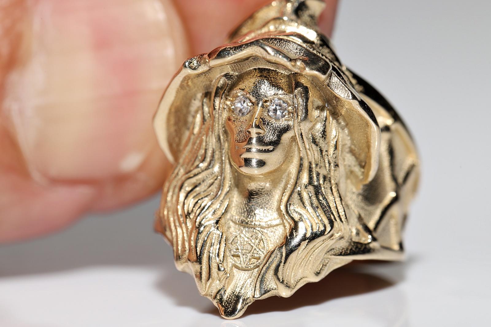 14k Gold Natural Diamond Witch Lady Decorated Strong Ring For Sale 4