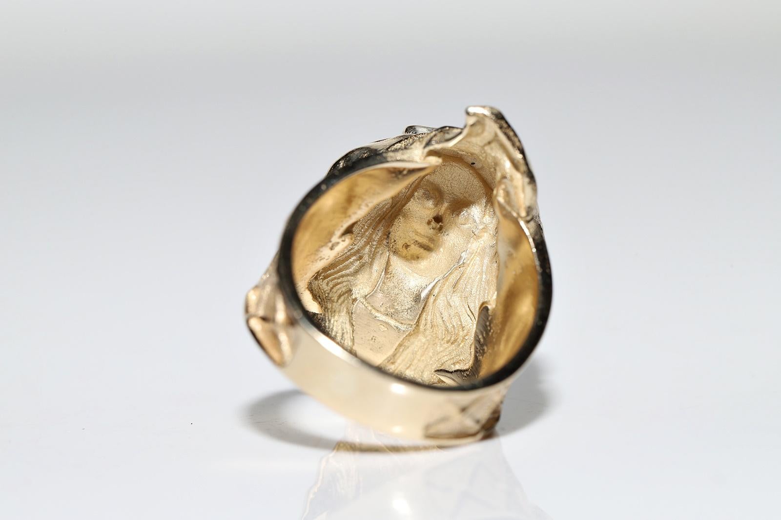 14k Gold Natural Diamond Witch Lady Decorated Strong Ring For Sale 2