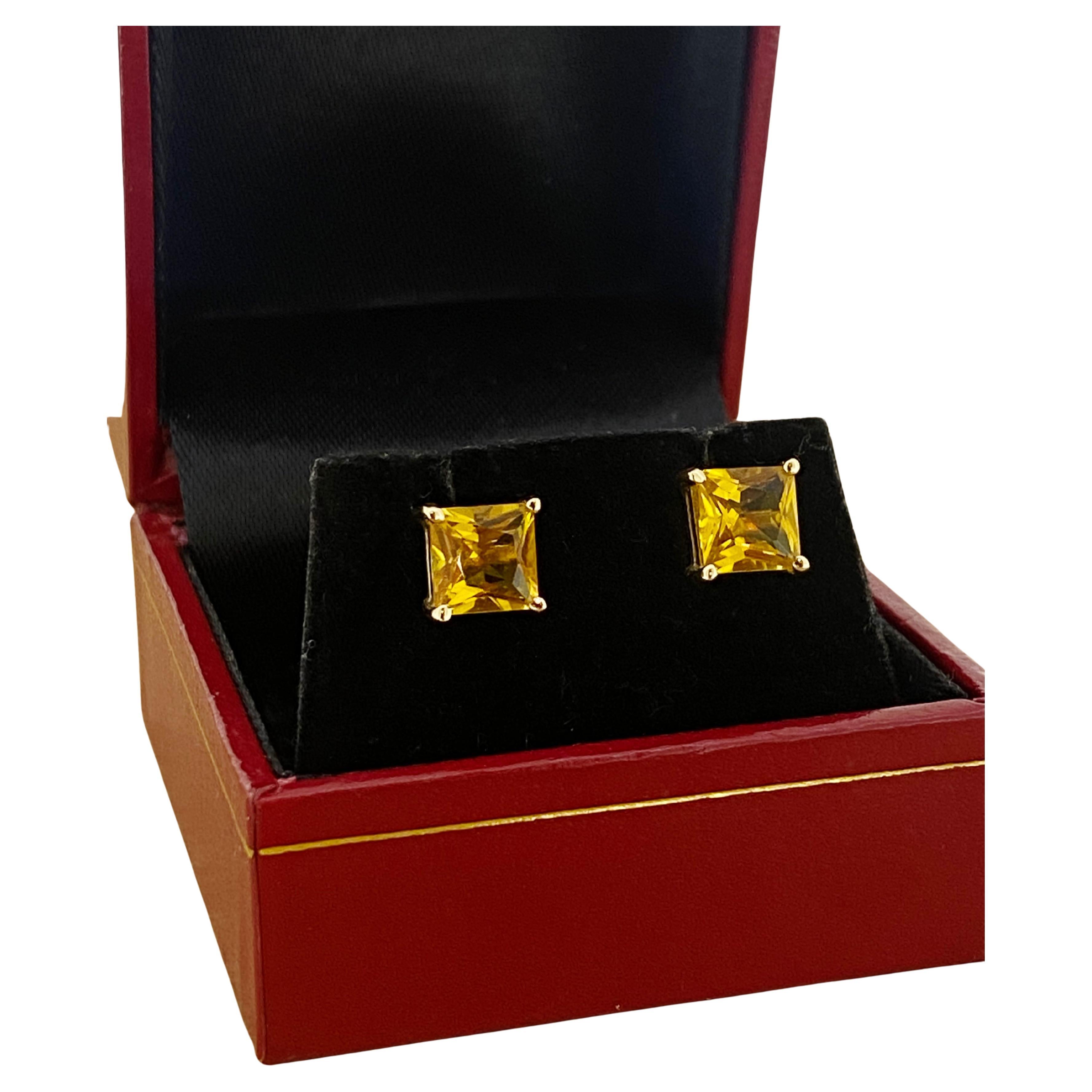 14K Gold & Natural Madeira Type 3.00ct Citrine Stud Earrings. Valued at $1880. For Sale