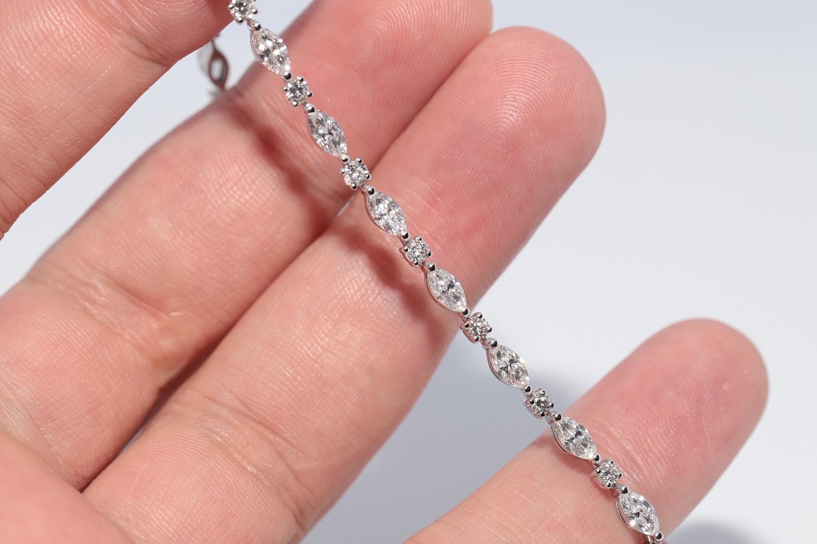 Bracelet de tennis en or 14k orné de diamants naturels taillés en marquise et de diamants taillés en brillant en vente 9