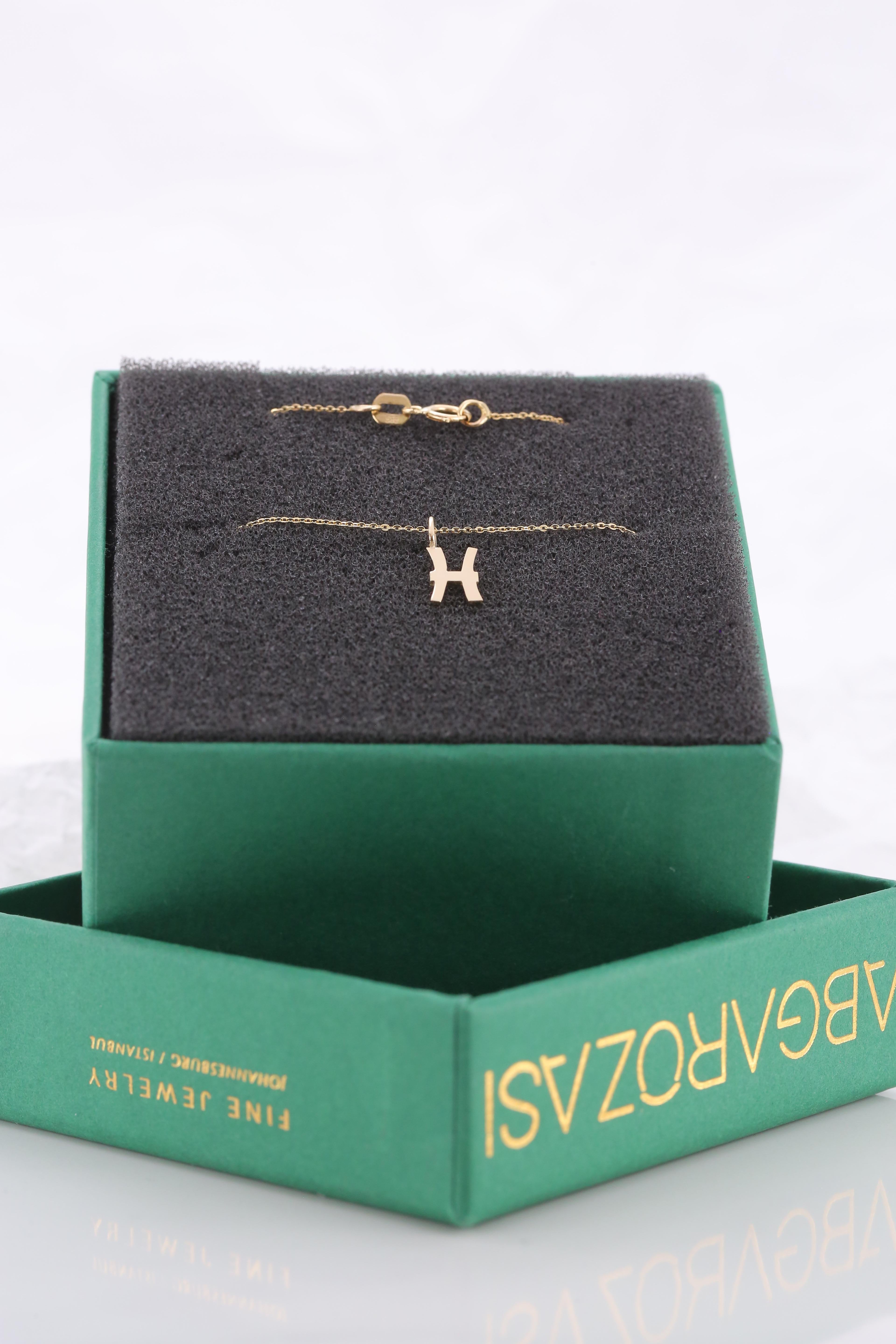 14k Gold Necklace Pisces Sign Symbol Zodiac Collection Necklace In New Condition For Sale In ISTANBUL, TR