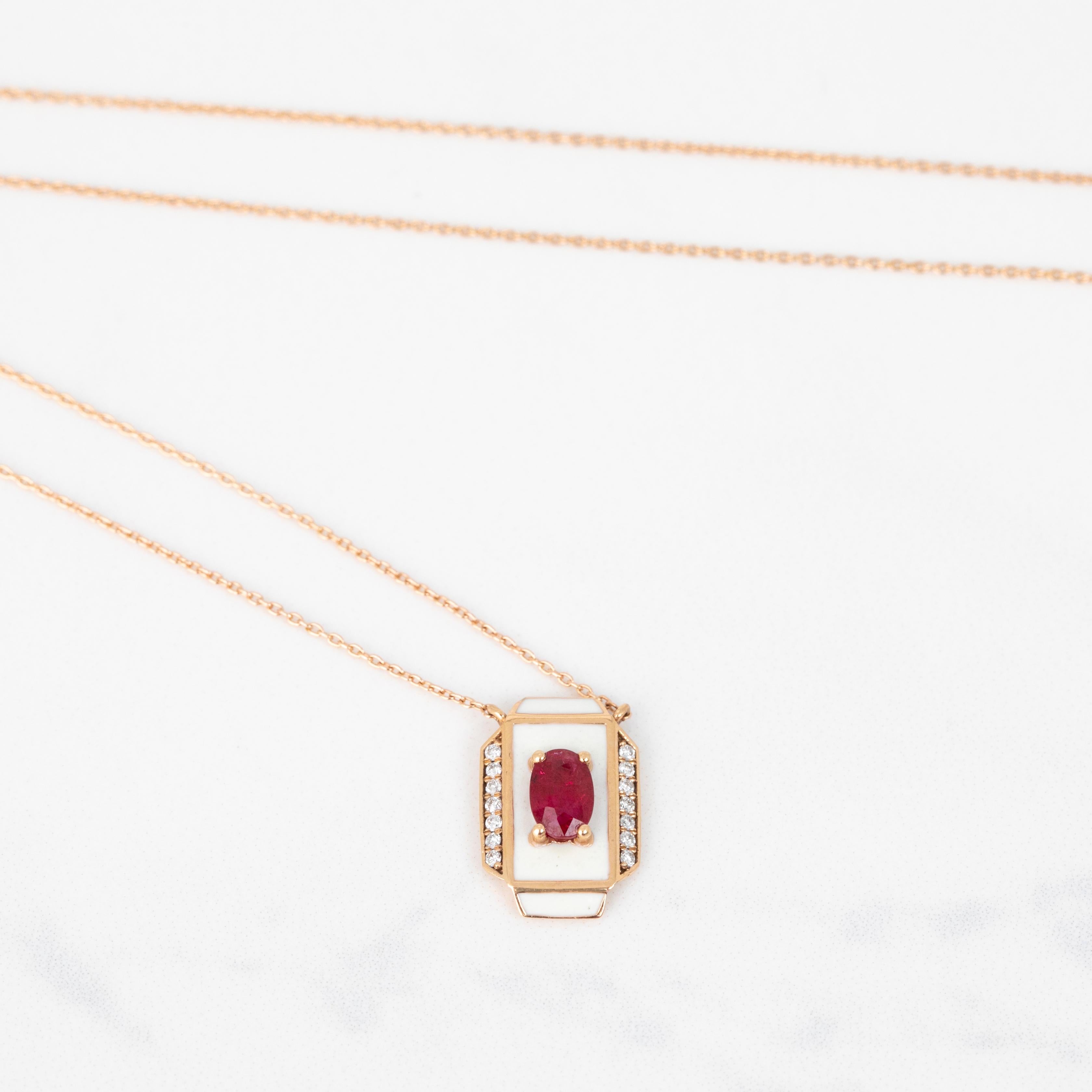 Collana in oro 14K, pietra di rubino e pietra di moissanite In condizioni Nuovo in vendita a ISTANBUL, TR