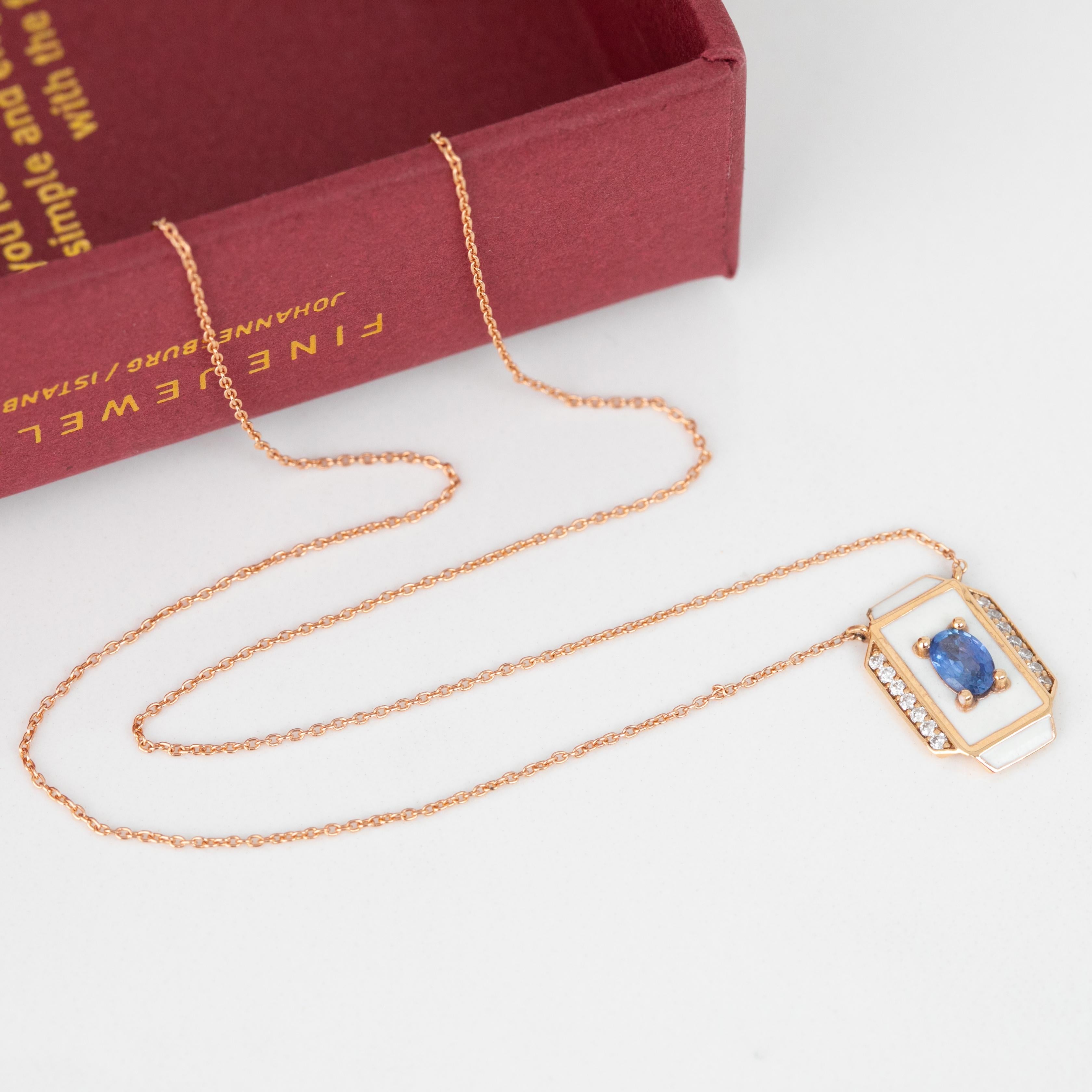 Collana in oro 14K, pietra di zaffiro e pietra di moissanite in vendita 2