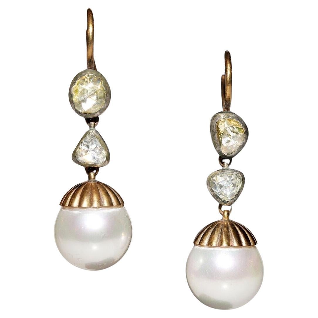 What are Akoya cultured pearls?