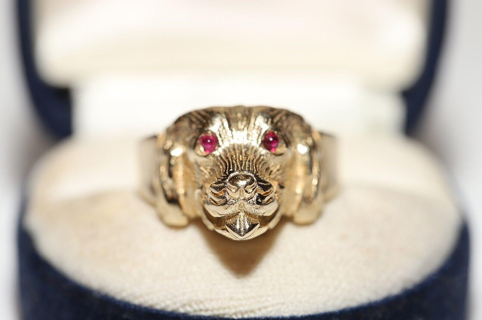 En très bon état.
Poids total 6,3 grammes.
Totalement 0,06 ct de rubis.
La taille de la bague est de 6.8
Nous pouvons fabriquer n'importe quelle taille.
N'hésitez pas à nous contacter pour toute question.