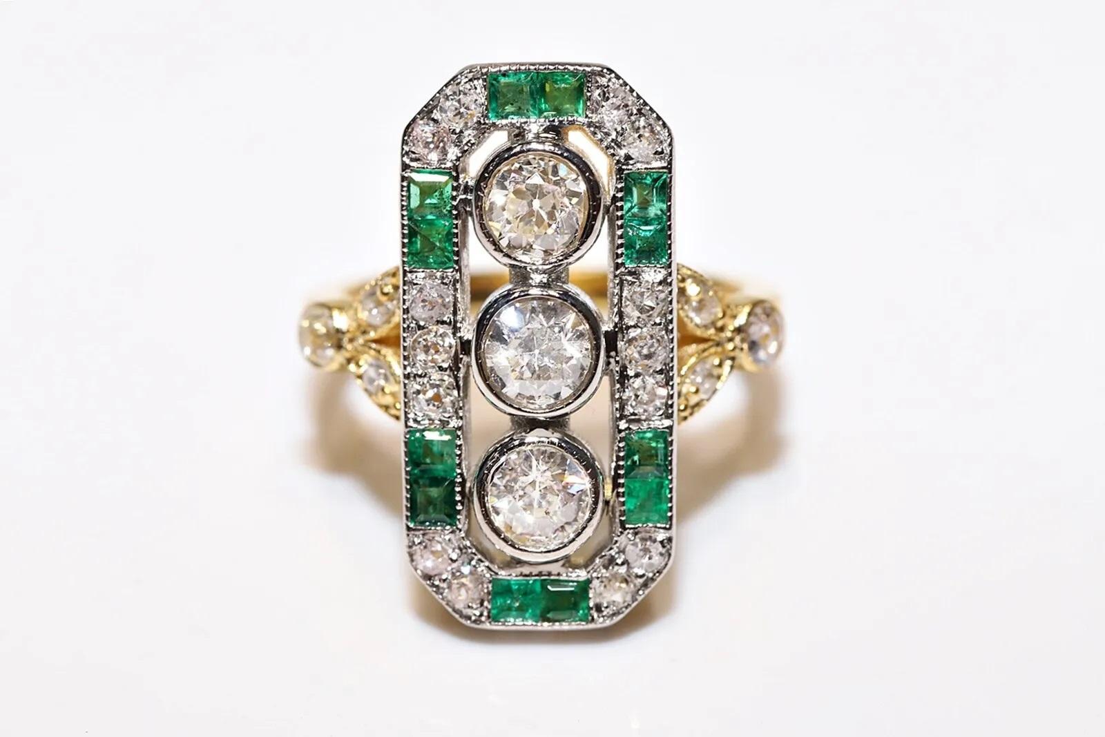 Modern 14k Gold New Made Natural Diamond And Caliber  Emerald Decorated Navette Ring  For Sale