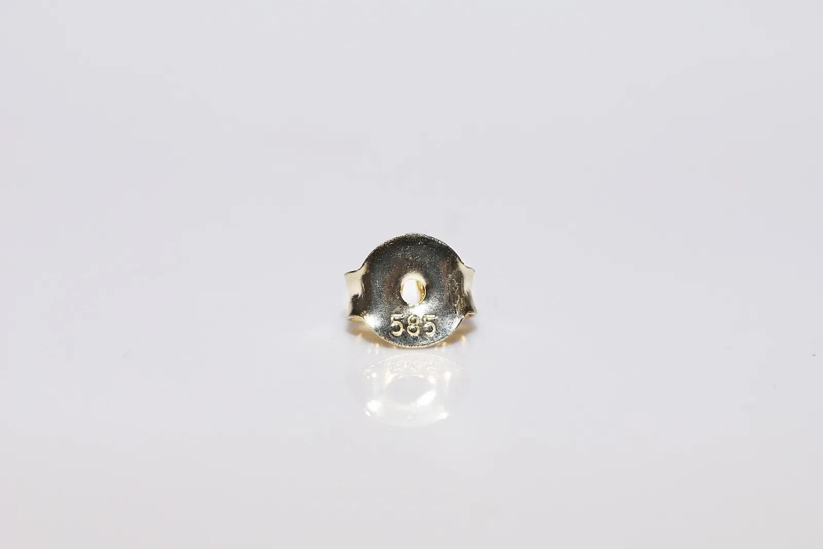 14k Gold Neu gefertigter natürlicher Diamant- und Kaliber-Rubin-Dekor-Ohrring im Angebot 1