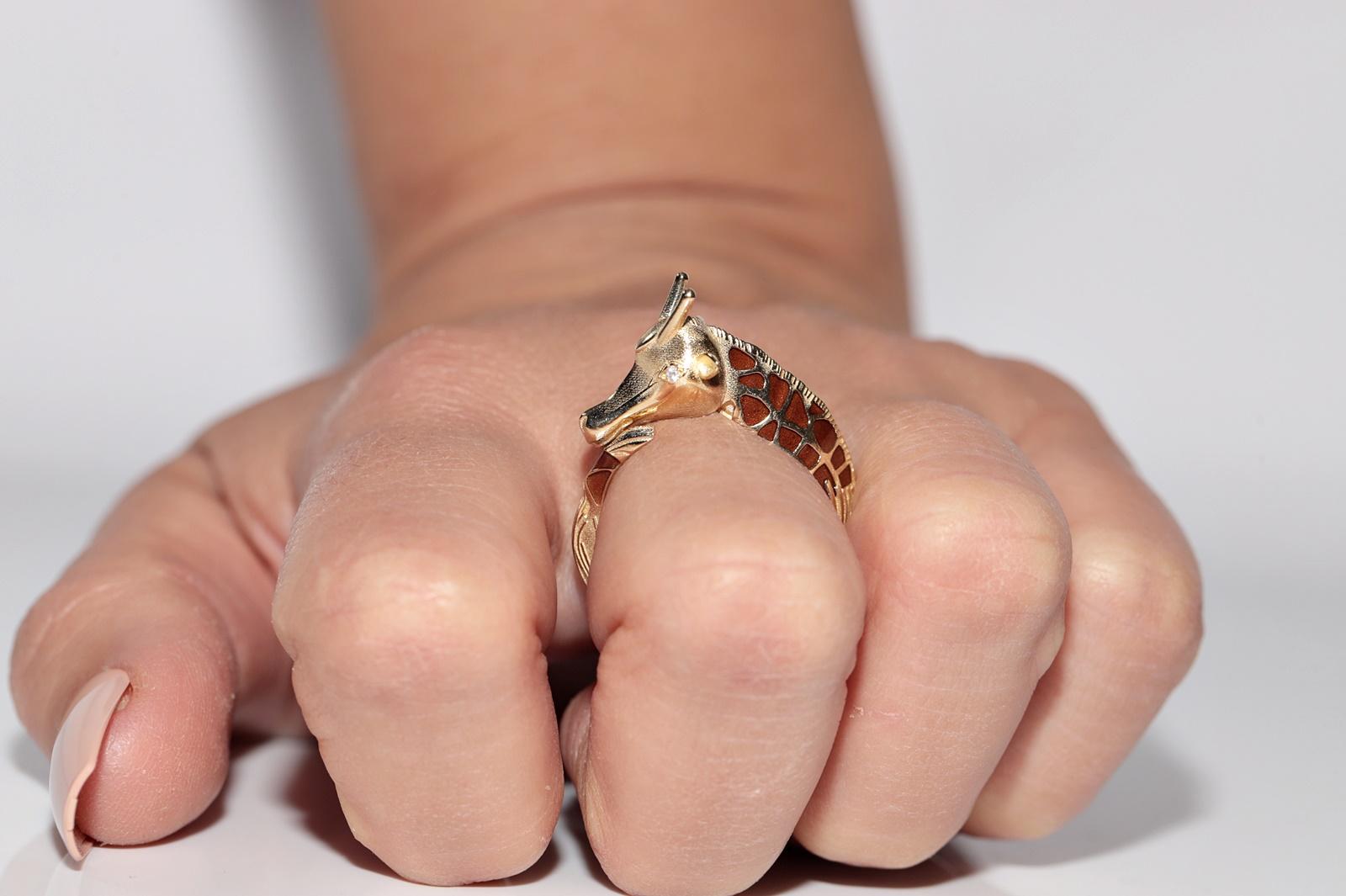 Donna Anello Giraffa decorato con diamanti naturali e smalto, in oro 14k, di nuova fabbricazione in vendita