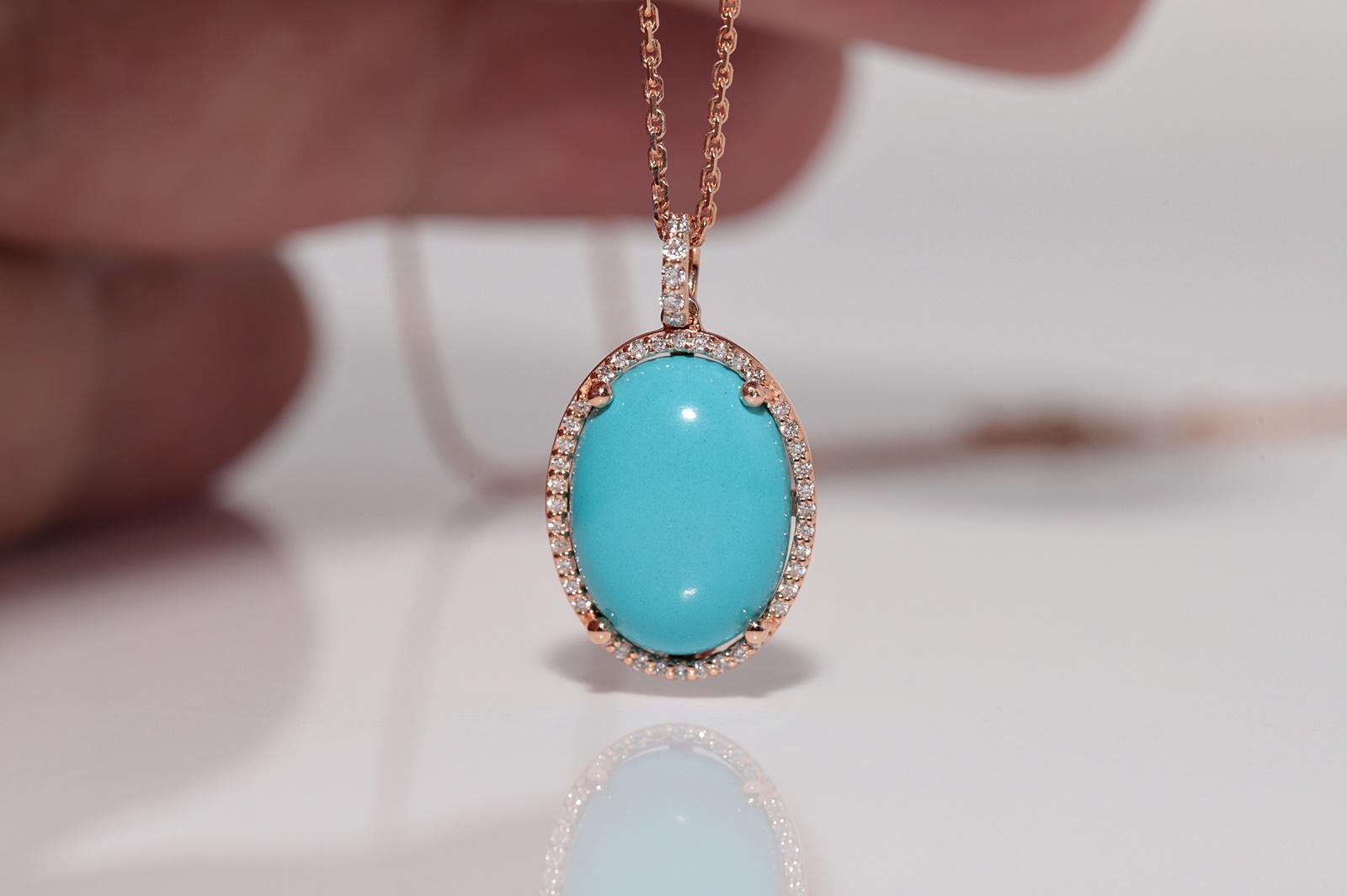 En très bon état.
Le poids total est de 3.6 grammes.
Au total, un diamant de 0,11 ct.
Le diamant est de couleur G et de pureté vvs-vs.
La longueur totale de la chaîne est de 48 cm.
N'hésitez pas à nous contacter pour toute question.