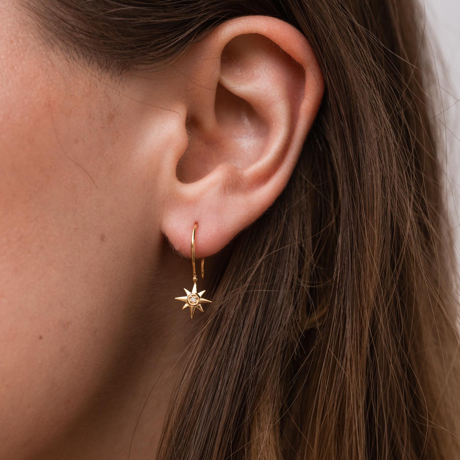 Women's Dower & Hall 14k Gold North Star Diamond Drop Earrings For Sale