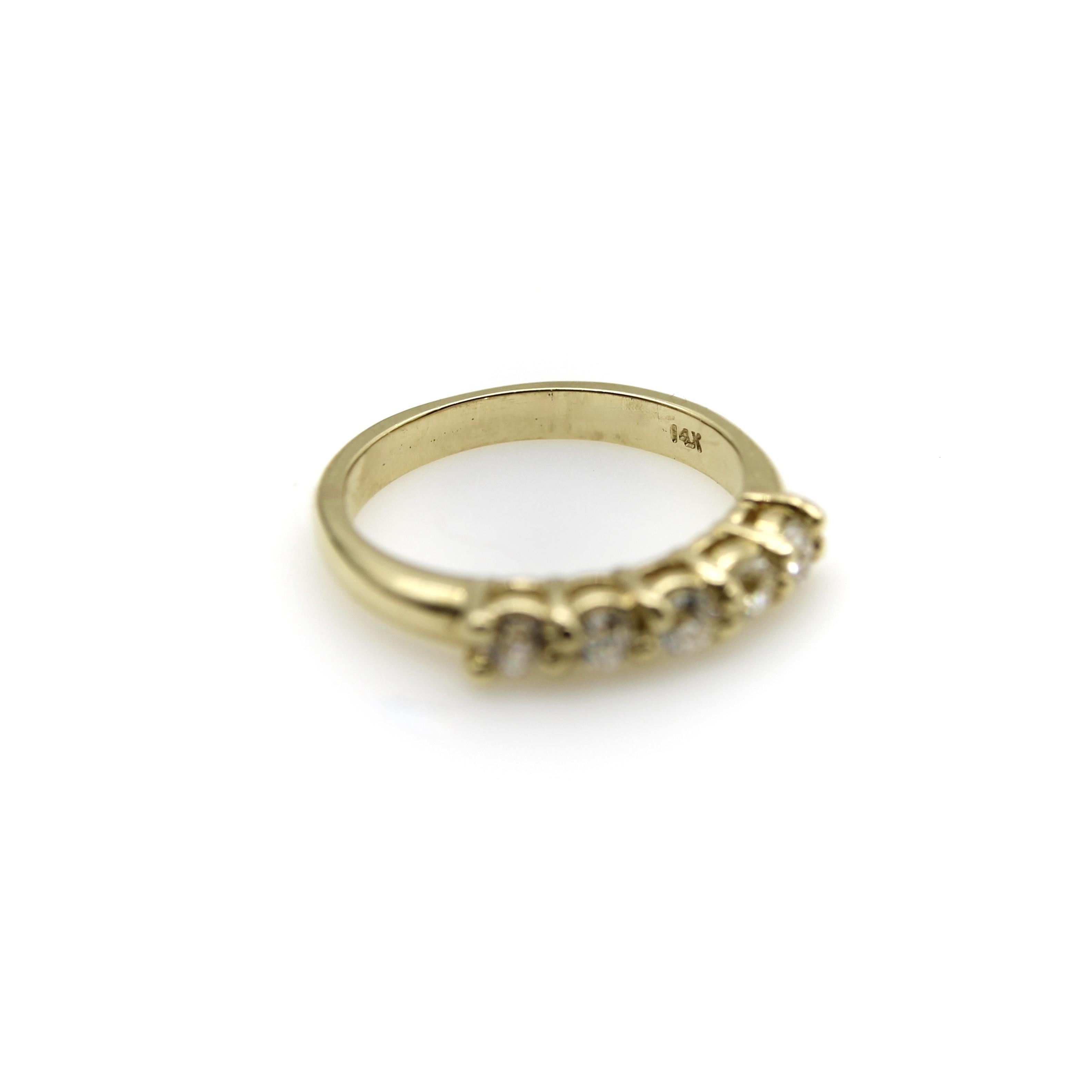 Bague à cinq pierres en or 14K, taille européenne ancienne Signature Bon état - En vente à Venice, CA