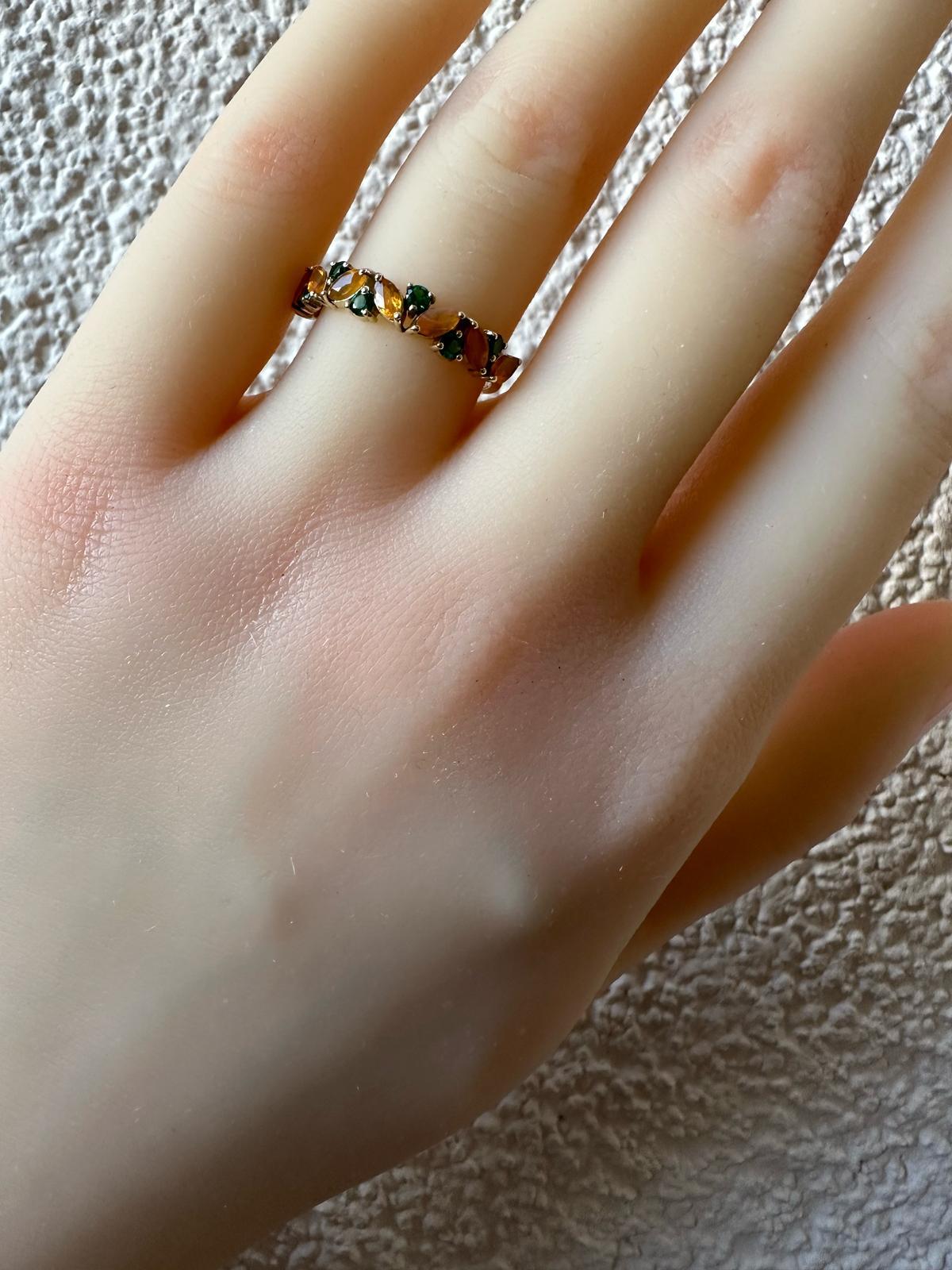 En venta: Anillo media eternidad ópalo y esmeralda oro 14k  13