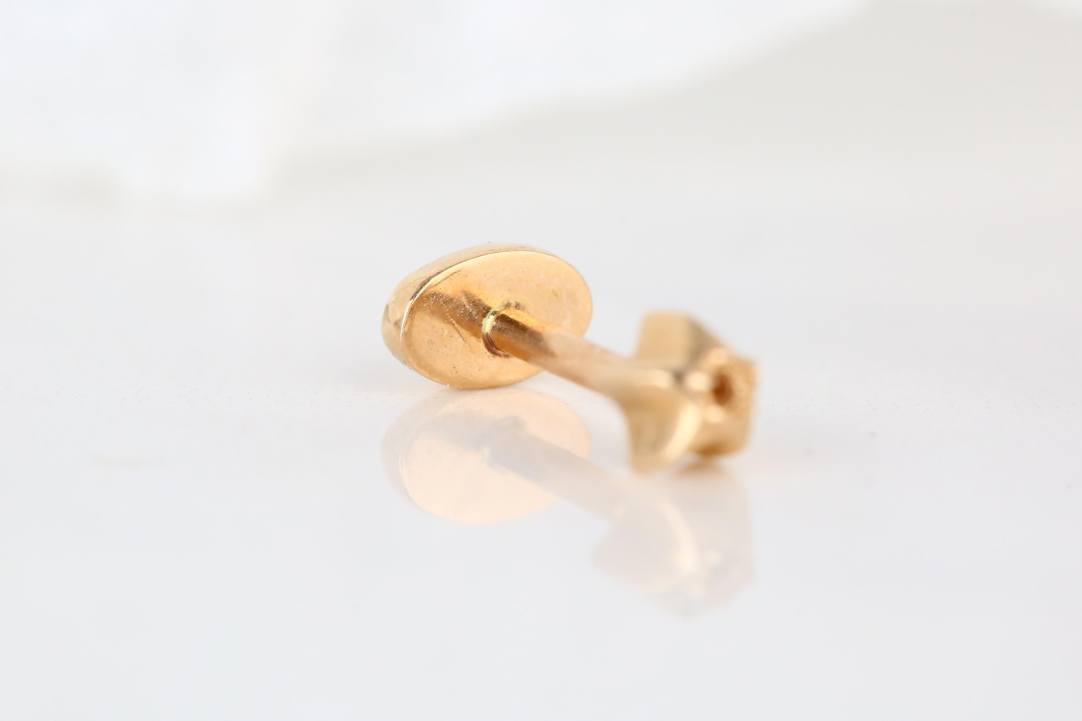 Baguette Cut 14K Gold Oval Shape Piercing, Gold Oval Earring For Sale