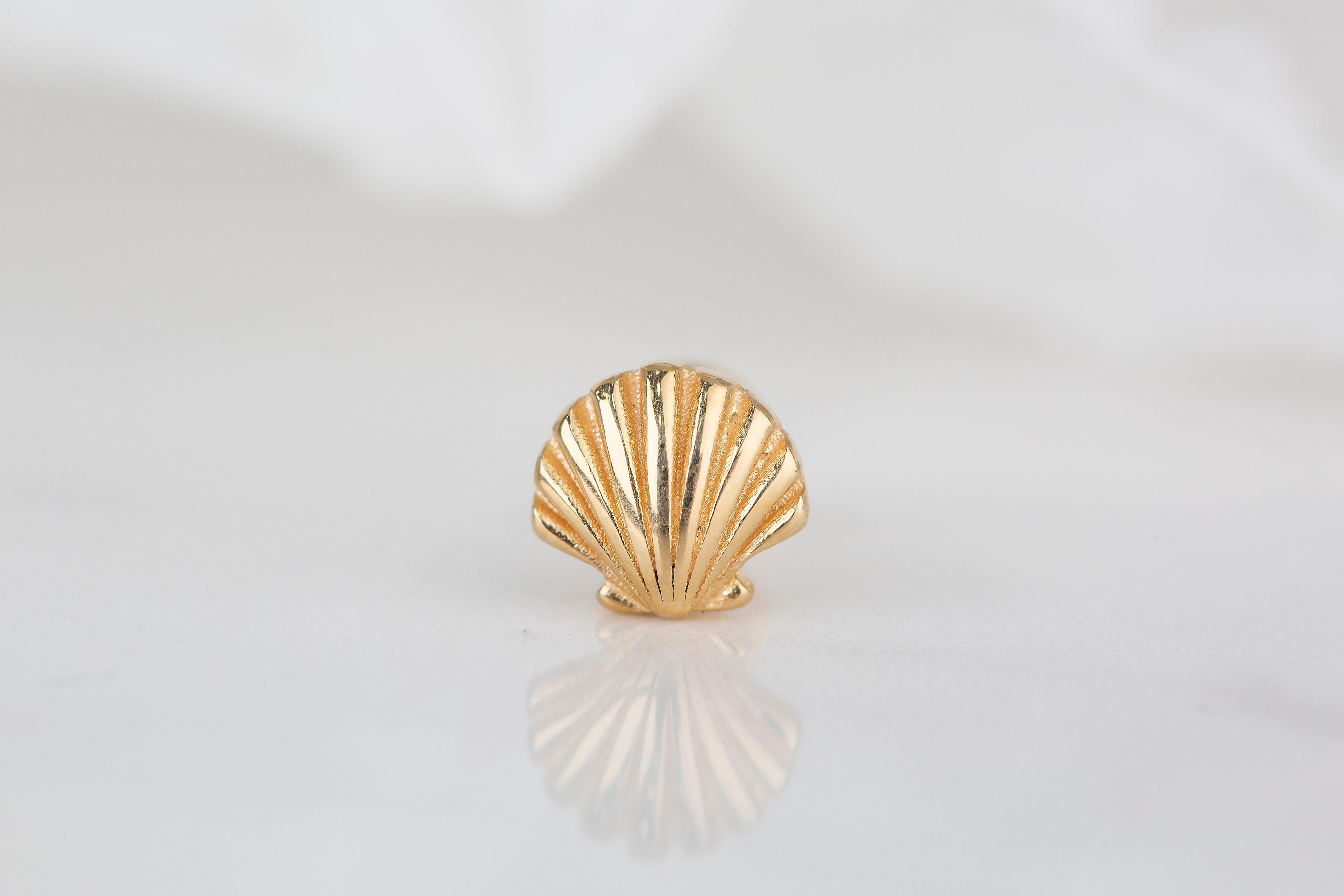 14k gold shell earrings