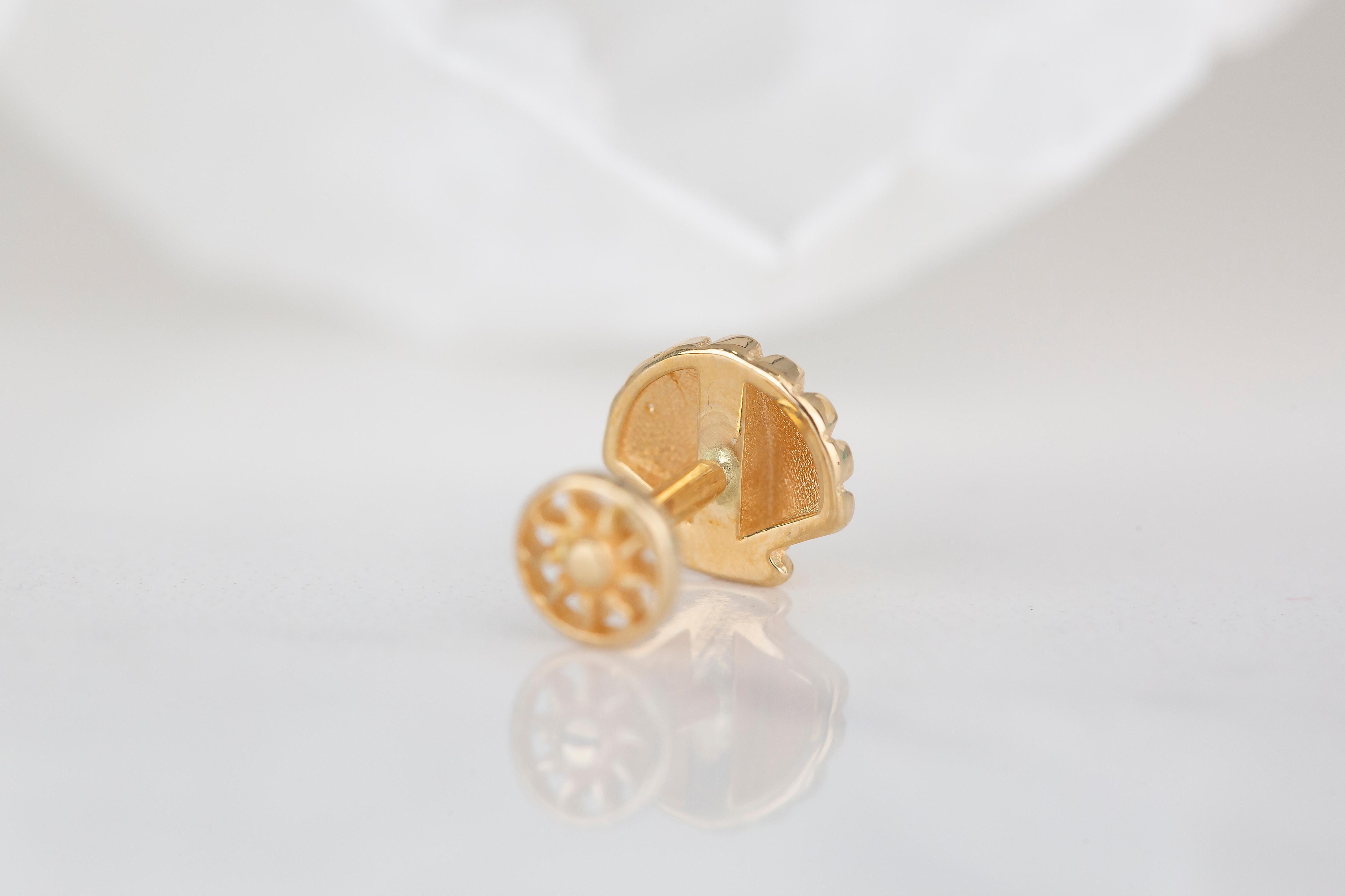 14K Gold Oyster Piercing, Shell Gold Stud Earring In New Condition For Sale In ISTANBUL, TR