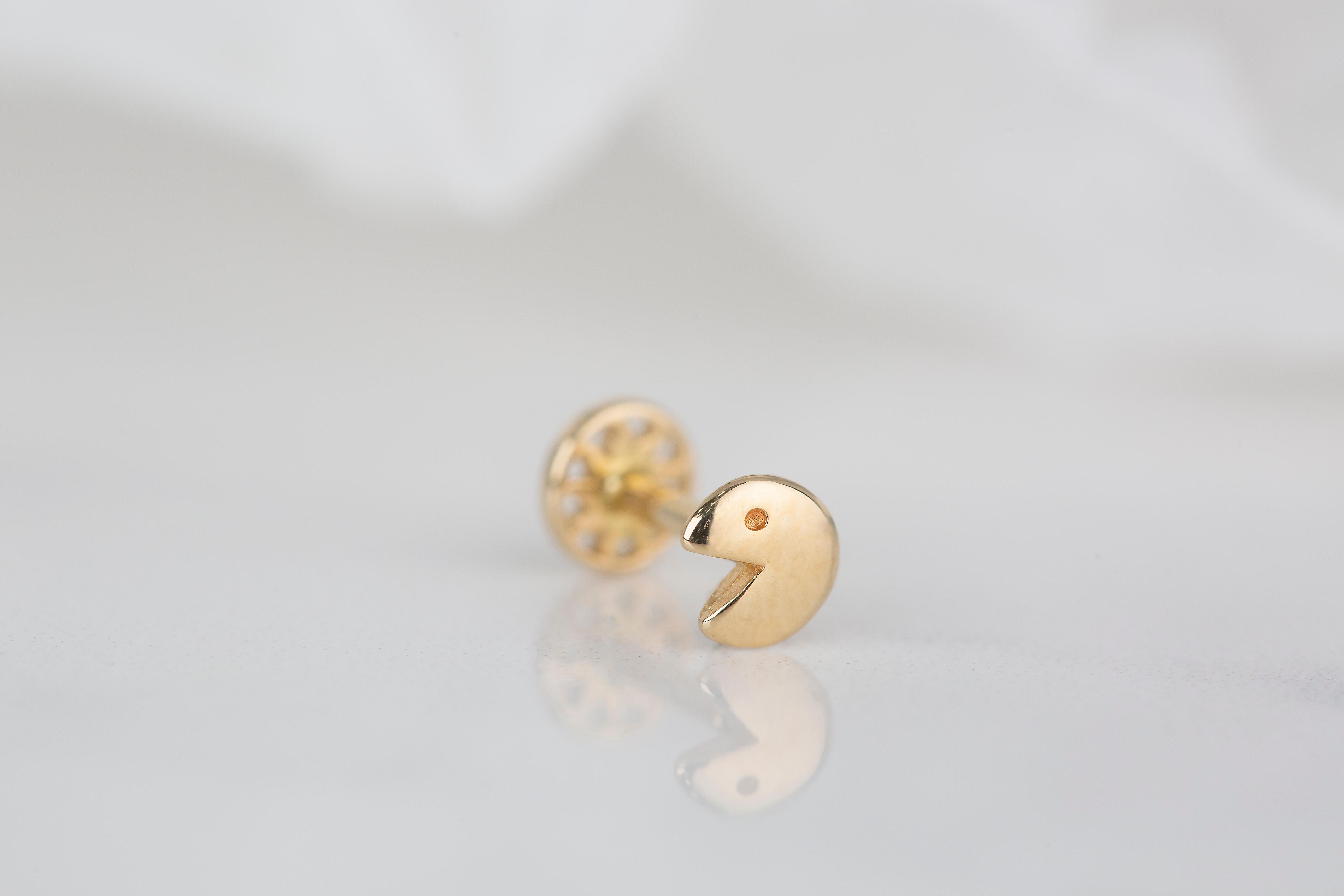 14K Gold Pac Man Piercing, Smiley Face Gold Stud Earring In New Condition For Sale In ISTANBUL, TR