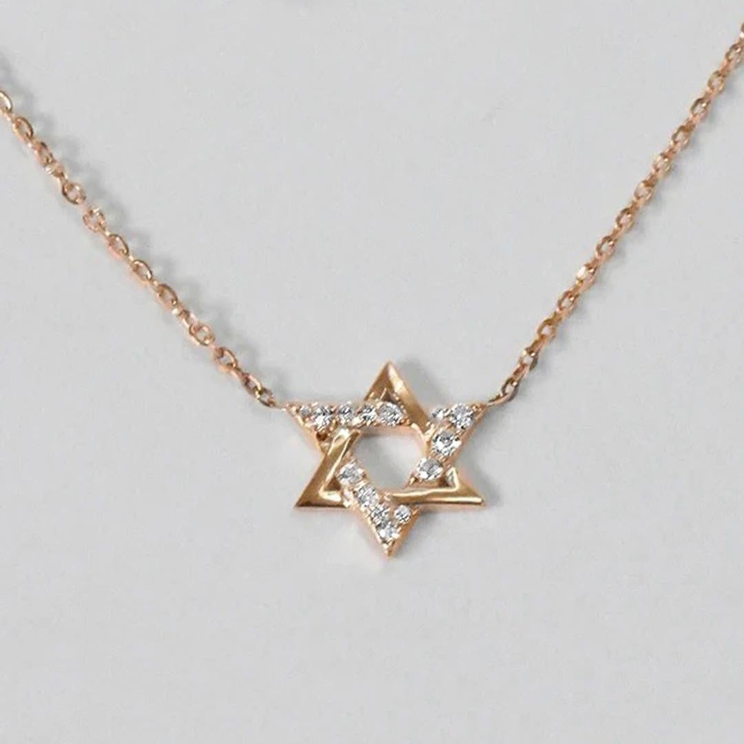 14k Gold Diamond Star of David Pendant Necklace Minimal Diamond Necklace In New Condition For Sale In Bangkok, TH