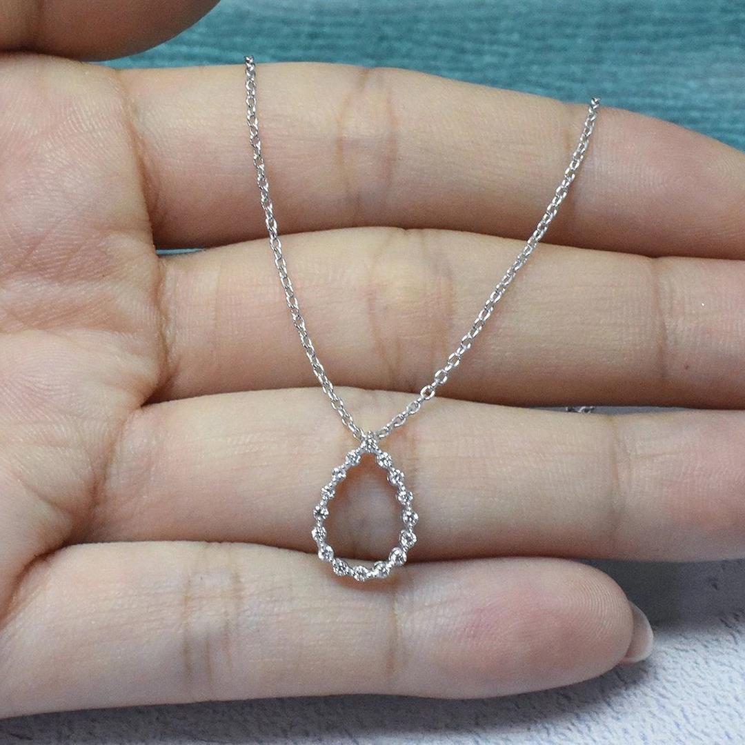 Modern 14k Gold Pear Shape Diamond Necklace Teardrop Pendant Necklace For Sale