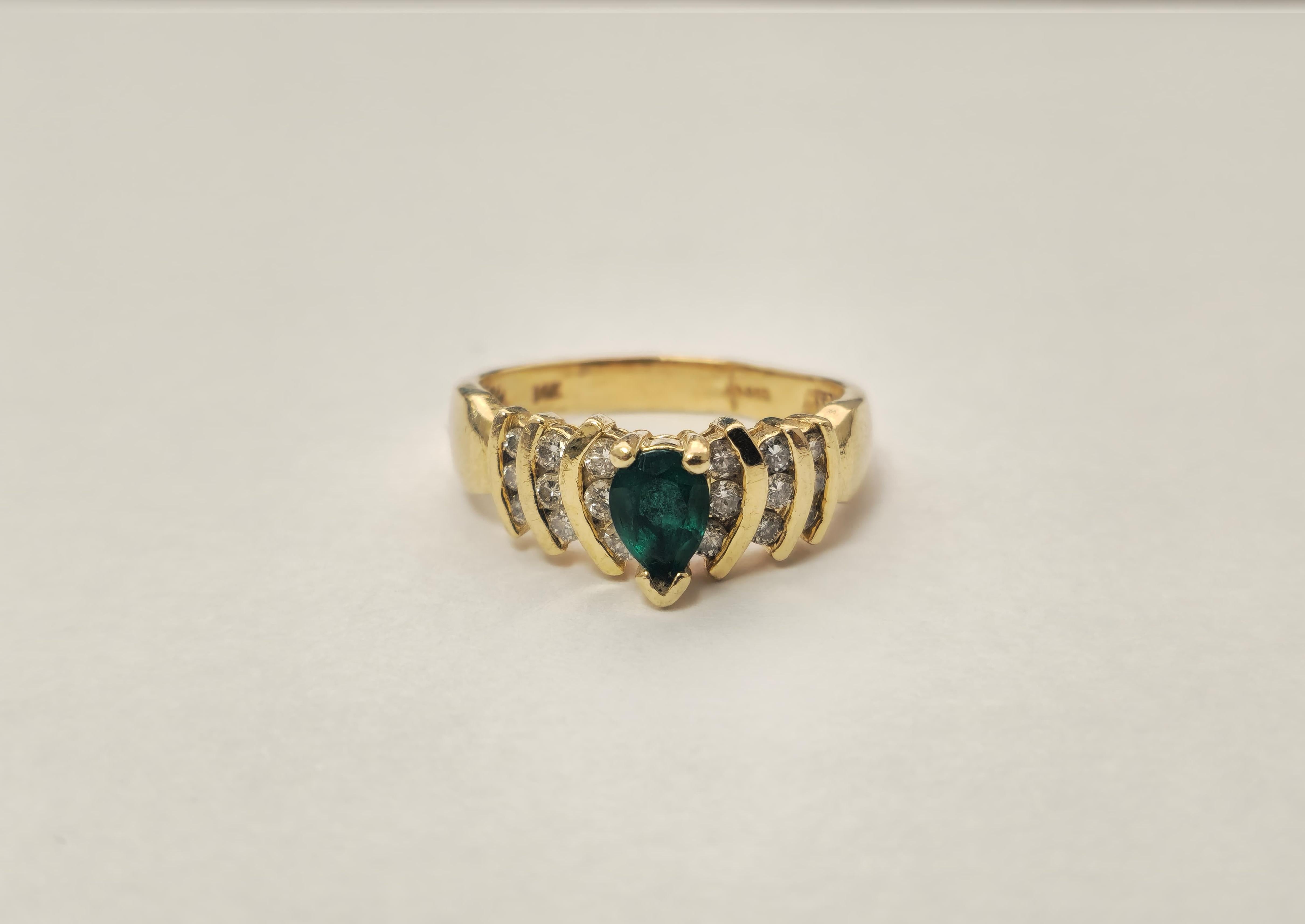 Pear Cut 14k Gold Pear Shaped Emerald and Diamond Ring For Sale