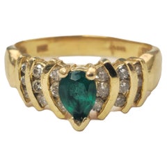 14k Gold Pear Shaped Emerald and Diamond Ring