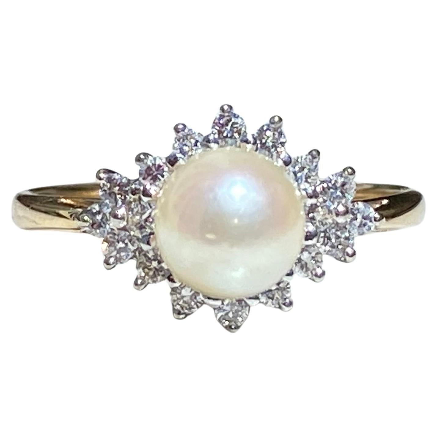 14K Gold Pearl and Diamond Ring For Sale