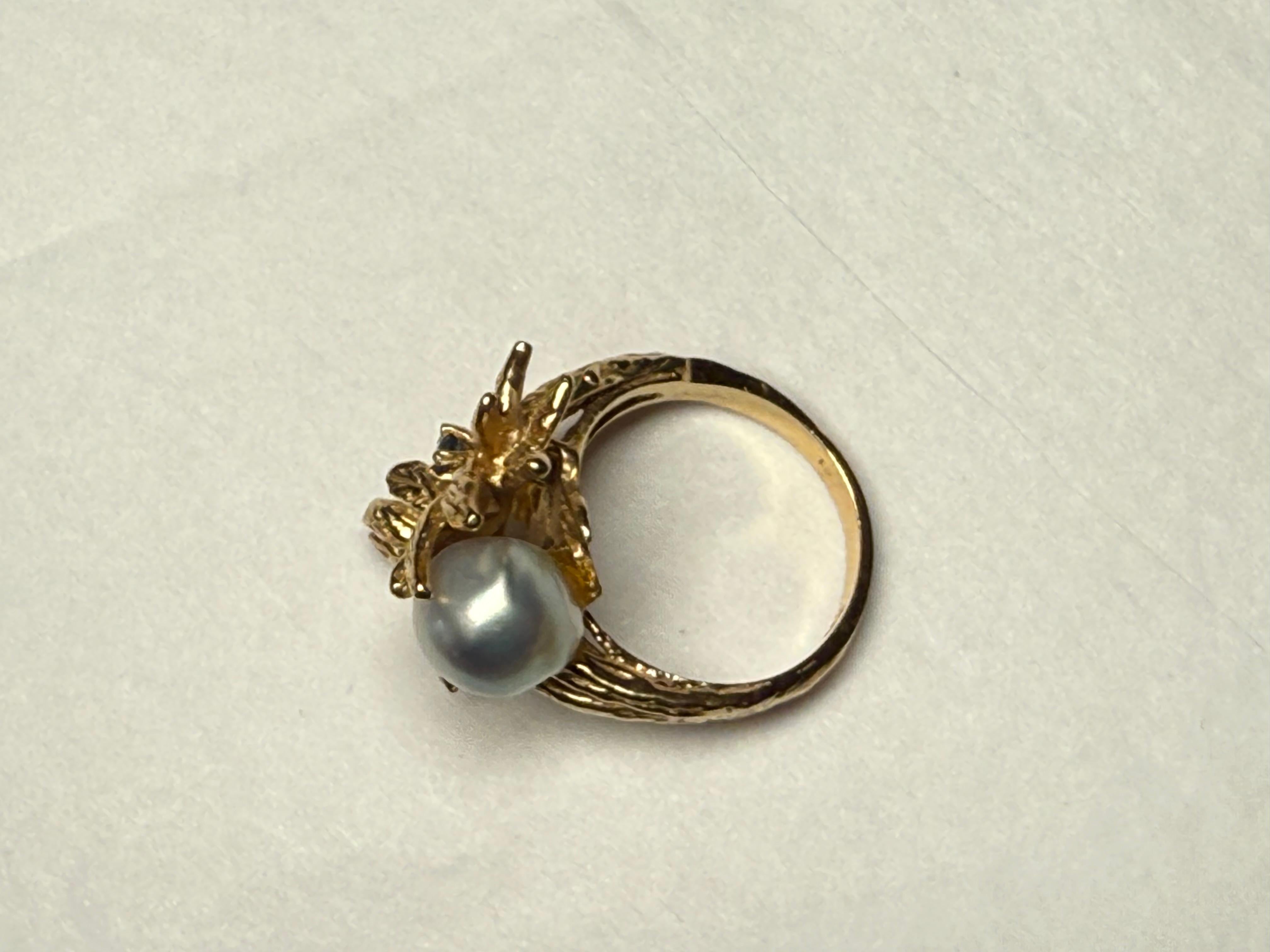 14K Gold Pearl And Sapphire Crossover Ring For Sale 5