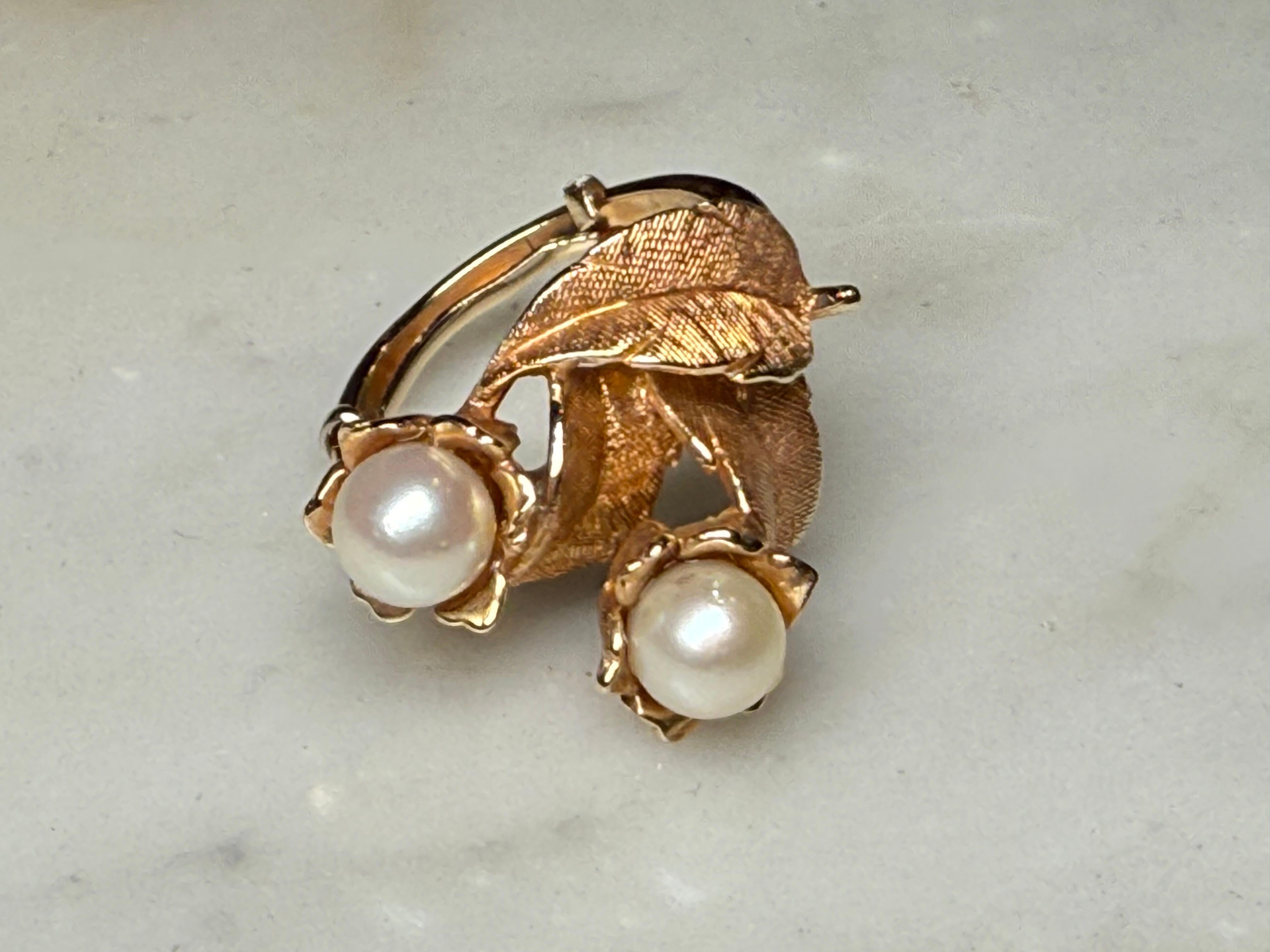 Women's or Men's 14K Gold Pearl Cocktail Ring For Sale