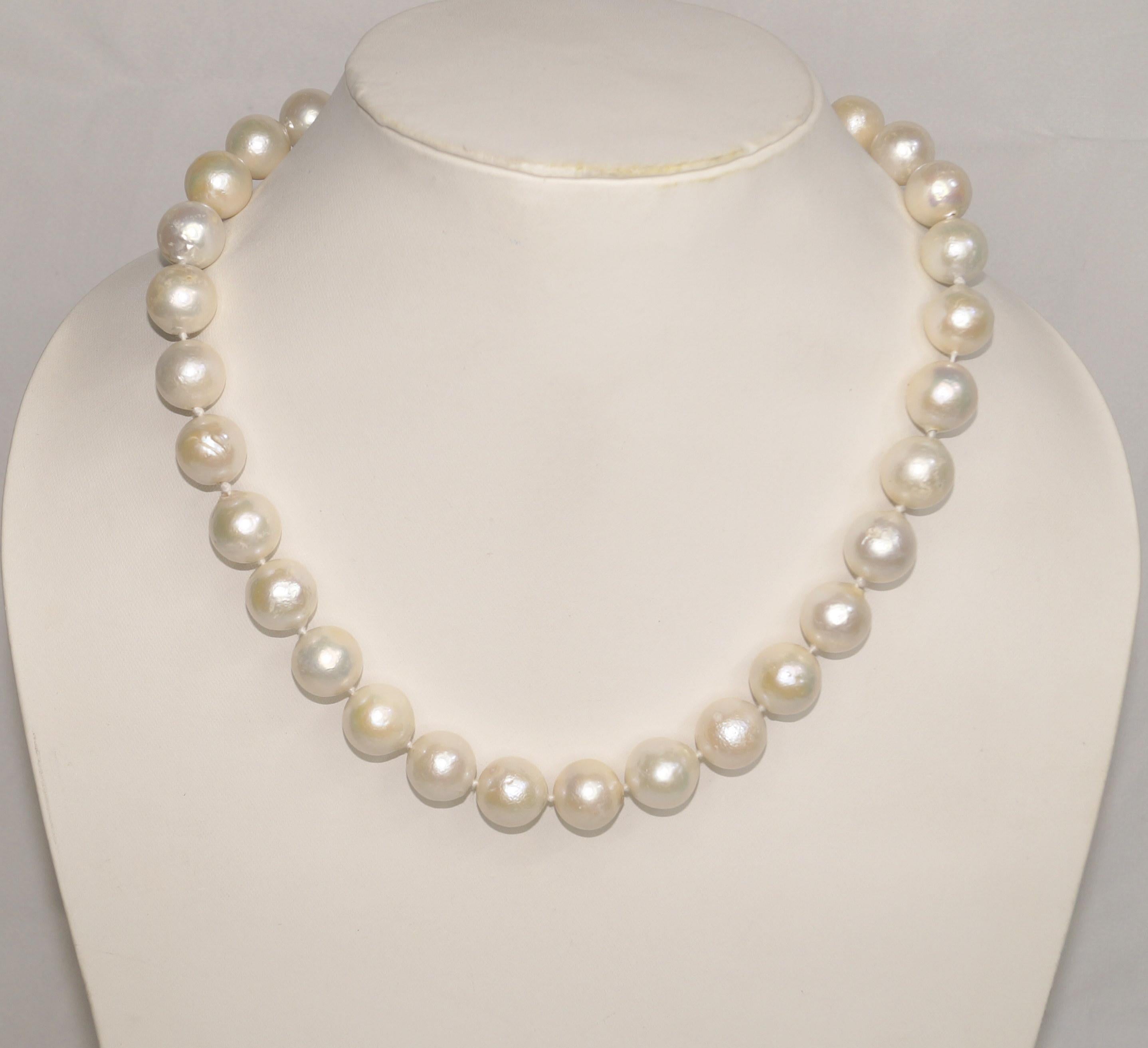 14k Gold South Sea Pearl necklace 12-15mm Big Round Wedding necklace  For Sale 2