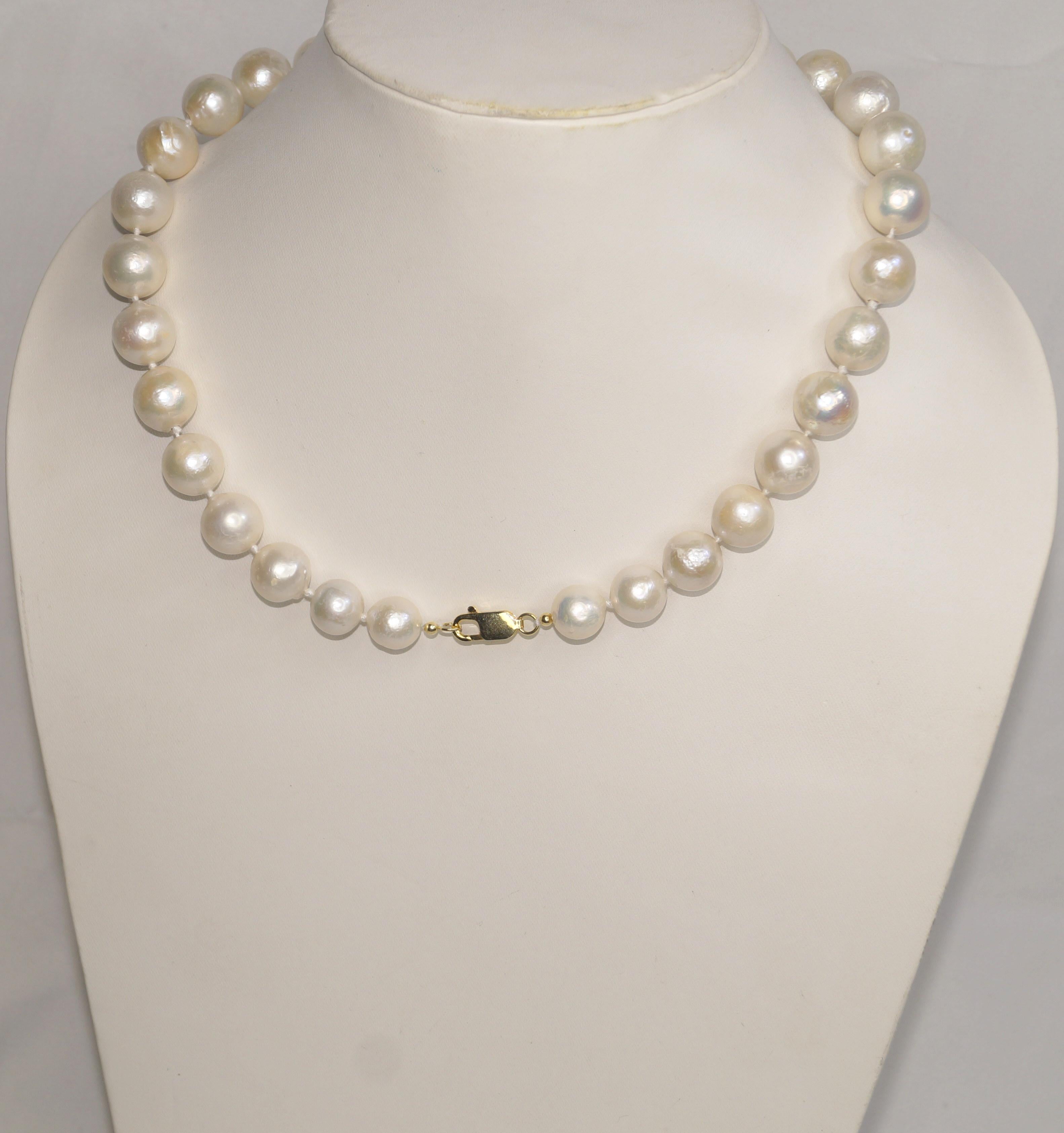 14k Gold Südseeperlen-Halskette 12-15mm Große runde Hochzeits-Halskette  (Perle) im Angebot