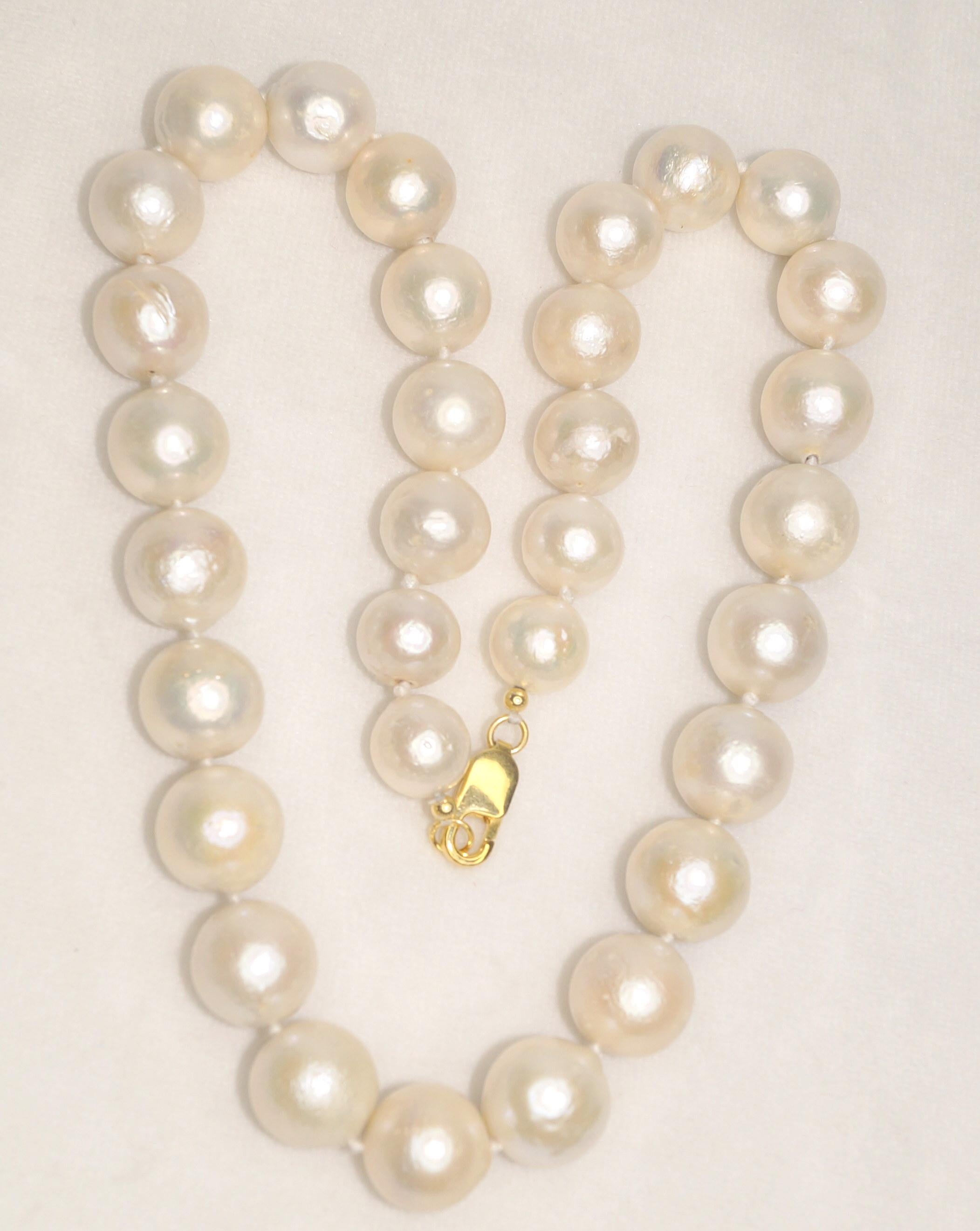 14k Gold South Sea Pearl necklace 12-15mm Big Round Wedding necklace  In New Condition For Sale In Delhi, DL