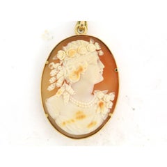 14k gold pendant with cameo - lady's portrait - 12.0 grams