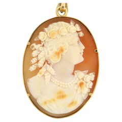 Antique 14k gold pendant with cameo - lady's portrait - 12.0 grams