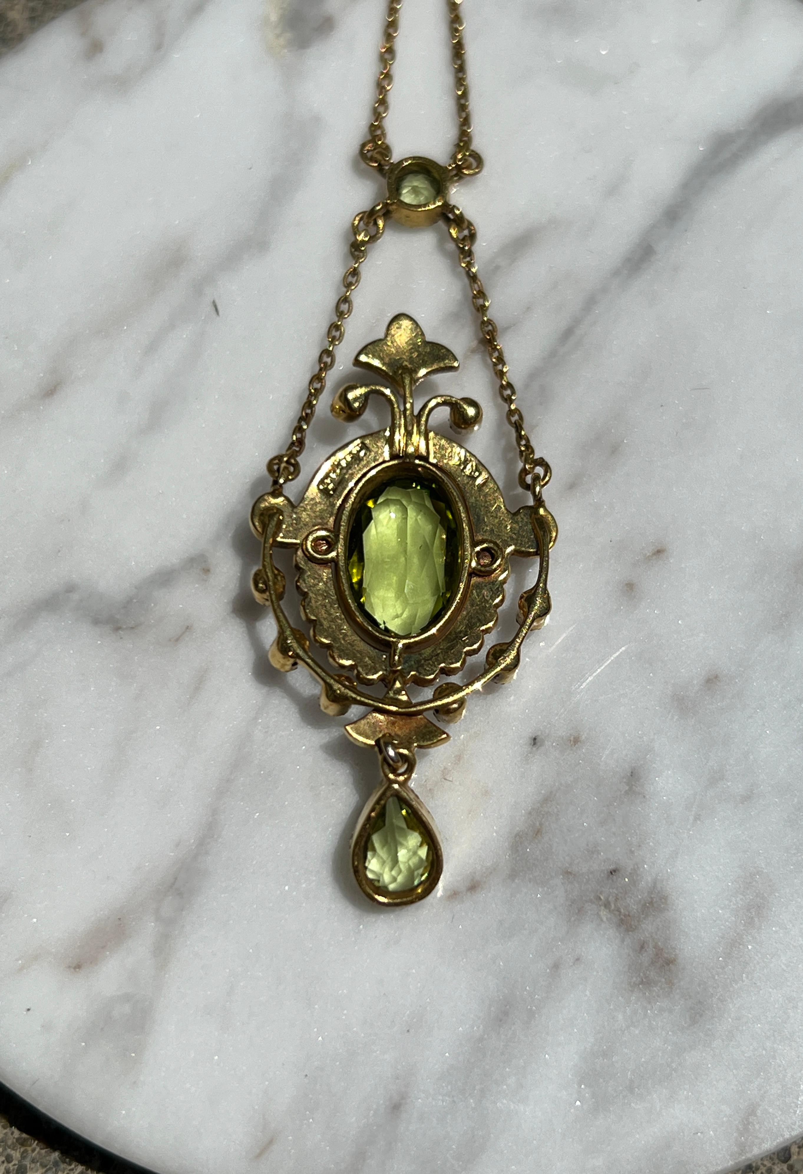 14k Gold Peridot and Pearl Edwardian Necklace 5