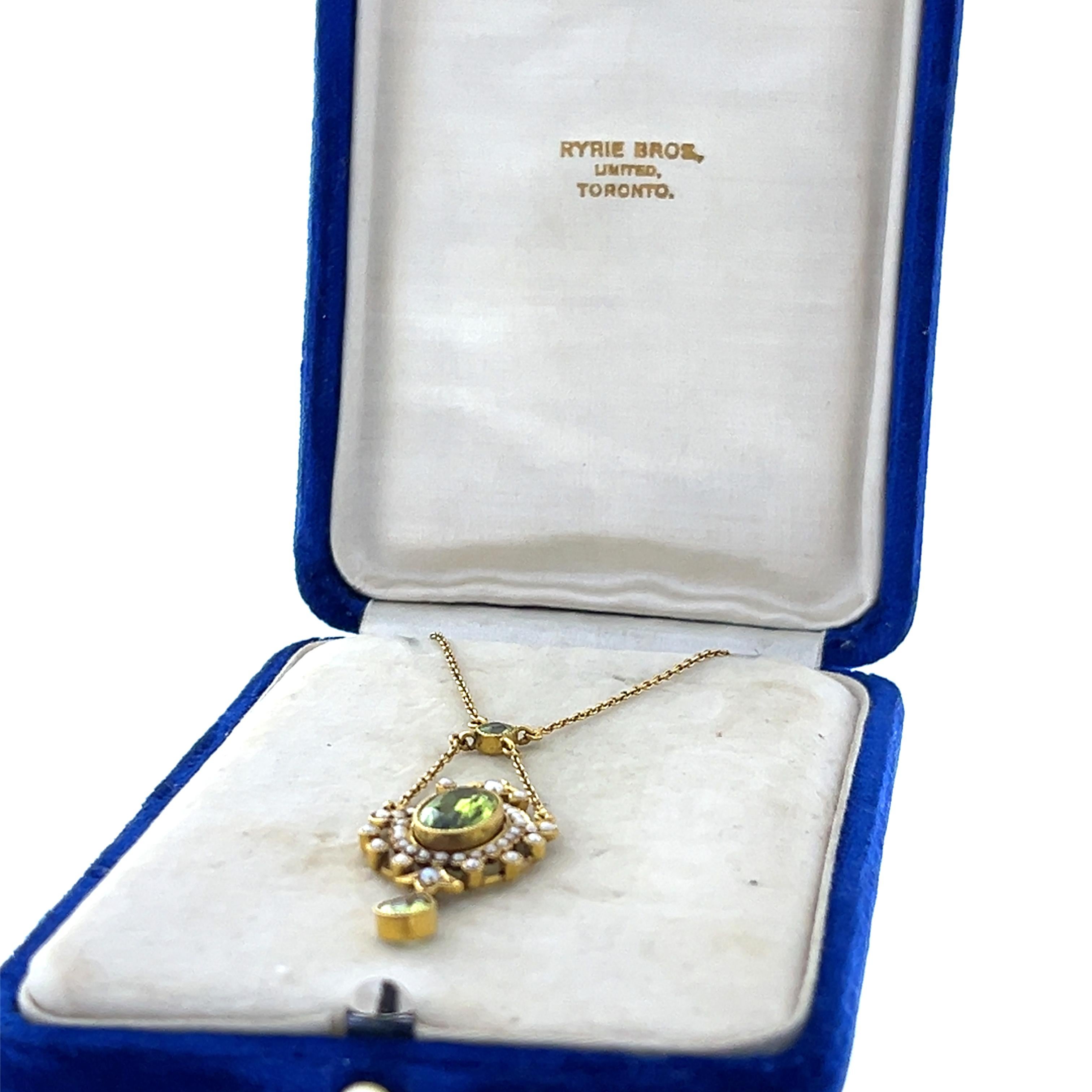 14k Gold Peridot and Pearl Edwardian Necklace 2