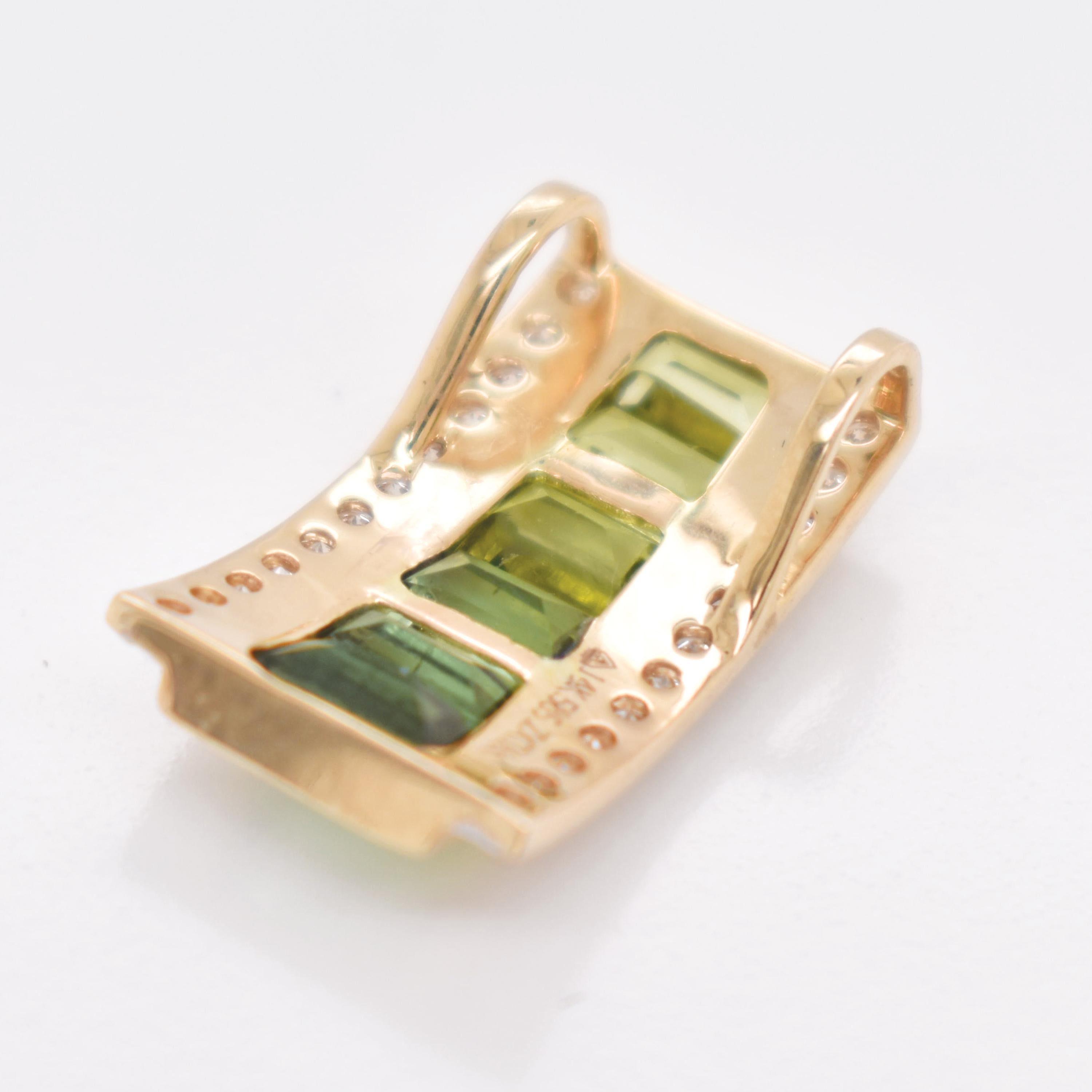 14K Gold Peridot Green Tourmaline Art Deco Pyramid Diamond Pendant Earrings Set In New Condition For Sale In Jaipur, Rajasthan