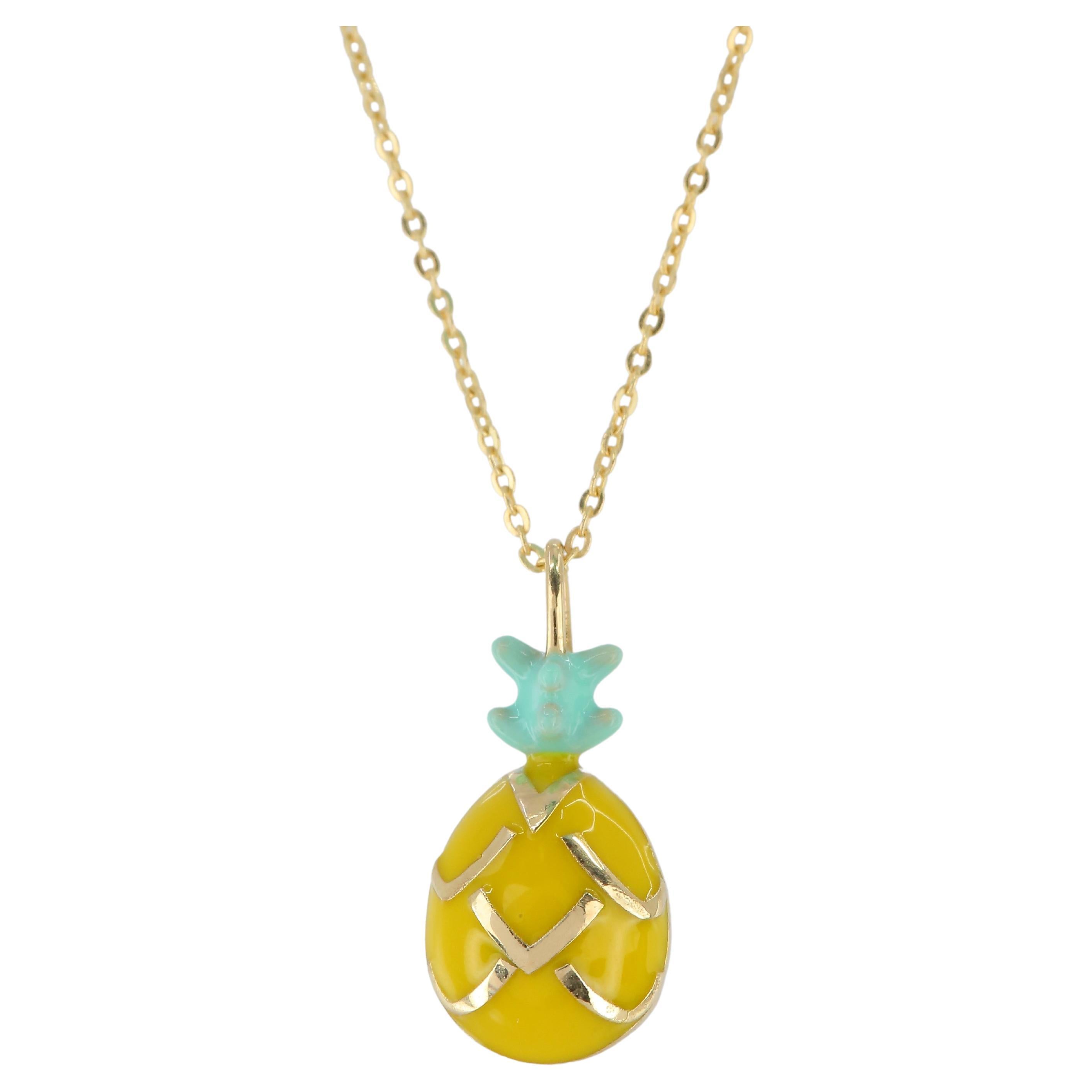 14K Gold Pineapple Necklace, Enamel Fruit Necklace For Sale