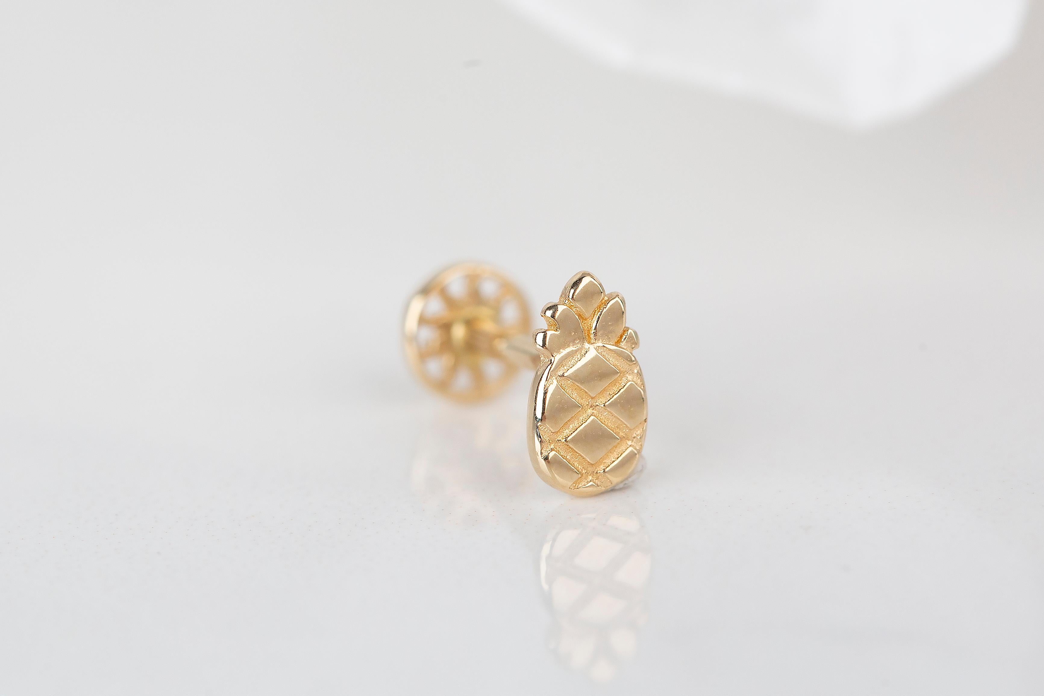 14K Gold Pineapple Piercing, Gold Stud Pineapple Earring In New Condition For Sale In ISTANBUL, TR
