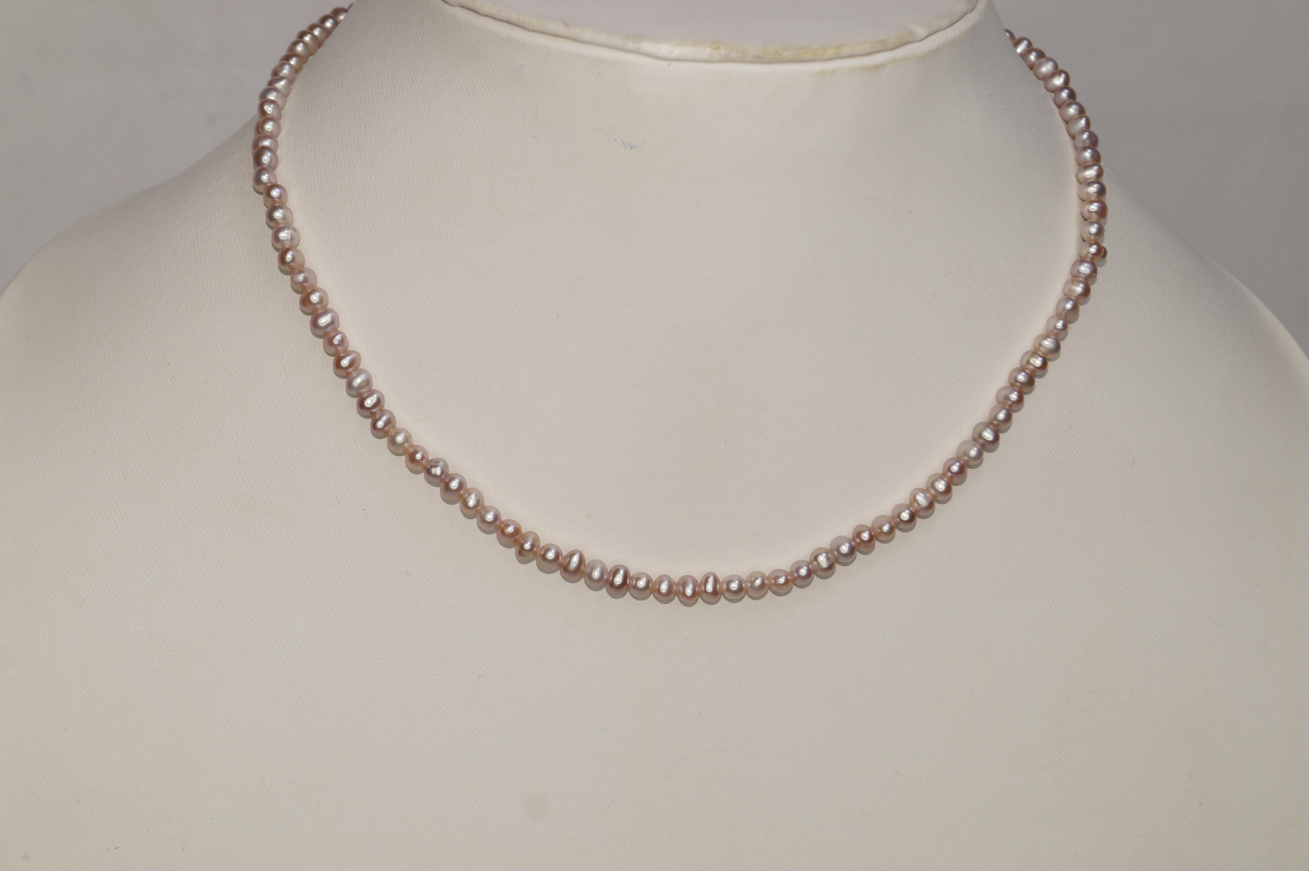 Victorien Collier de perles en or 14k rose clair 4-5mm Collier d'eau douce royale en vente