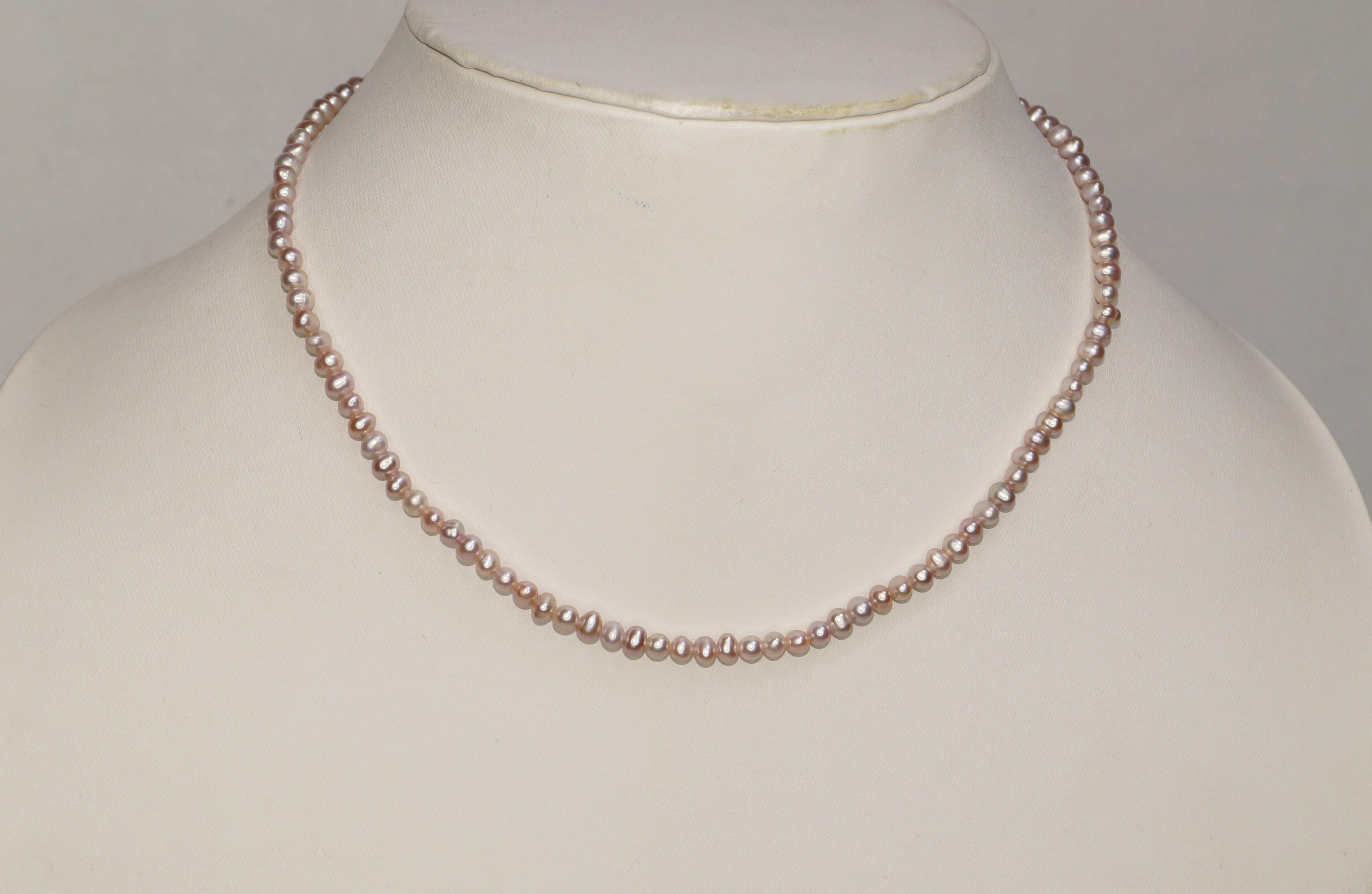 Perle Collier de perles en or 14k rose clair 4-5mm Collier d'eau douce royale en vente