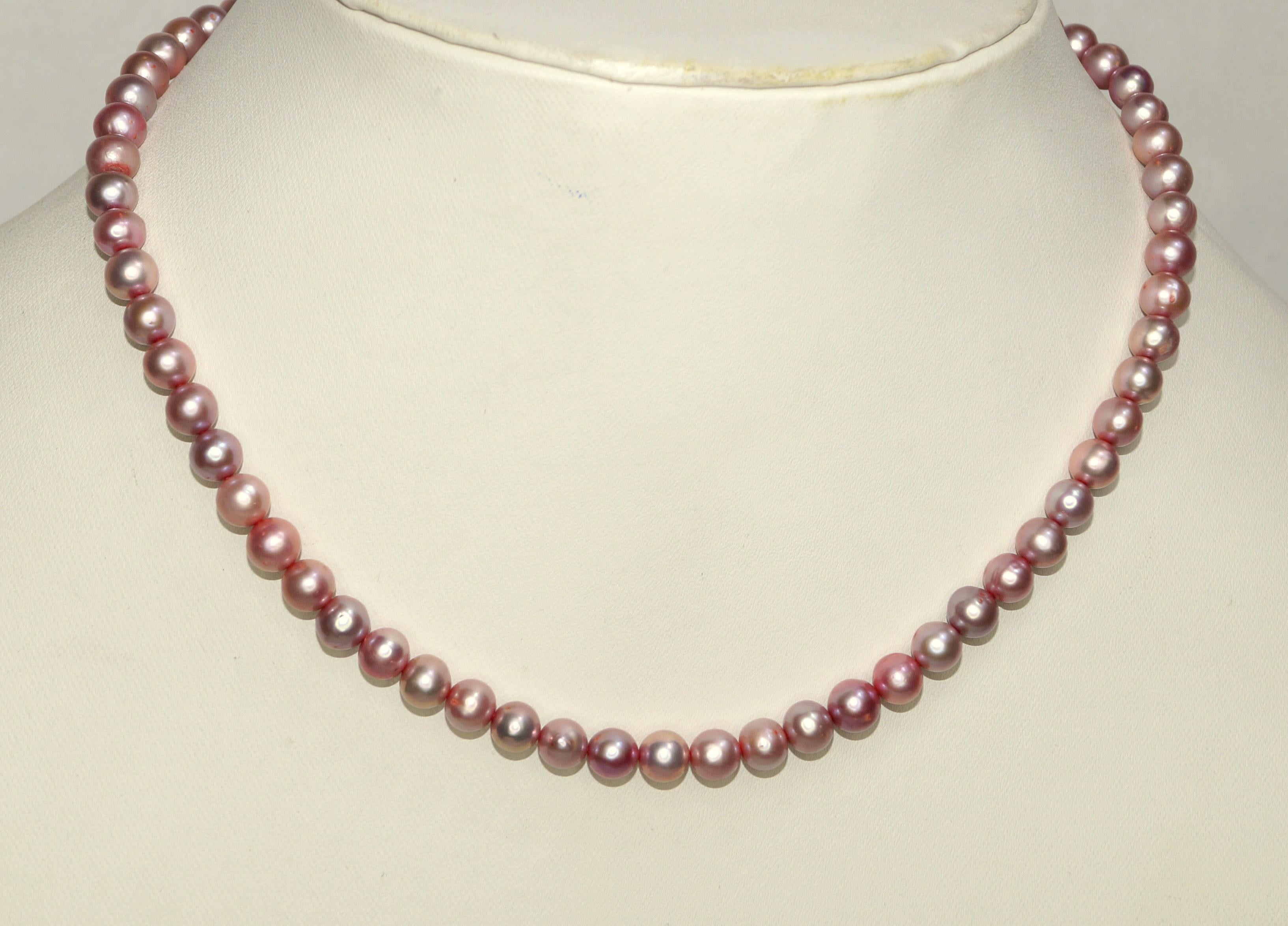 party pearl necklaces