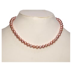 Collier de soirée en or 14 carats avec perles roses et perles d'eau douce de 8,5 mm AA et roses 