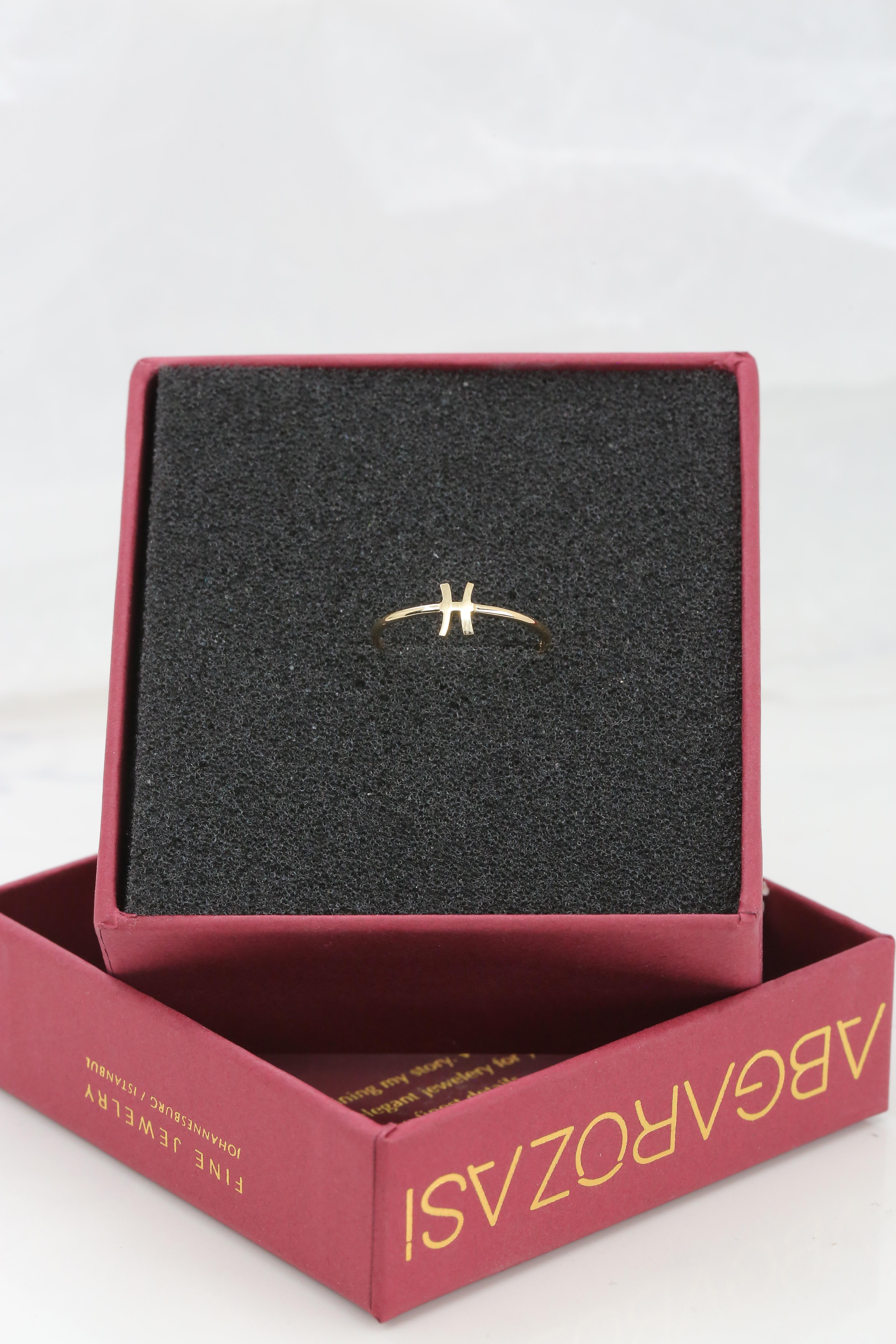 For Sale:  14K Gold Pisces Ring, Pisces Sign Gold Ring 3