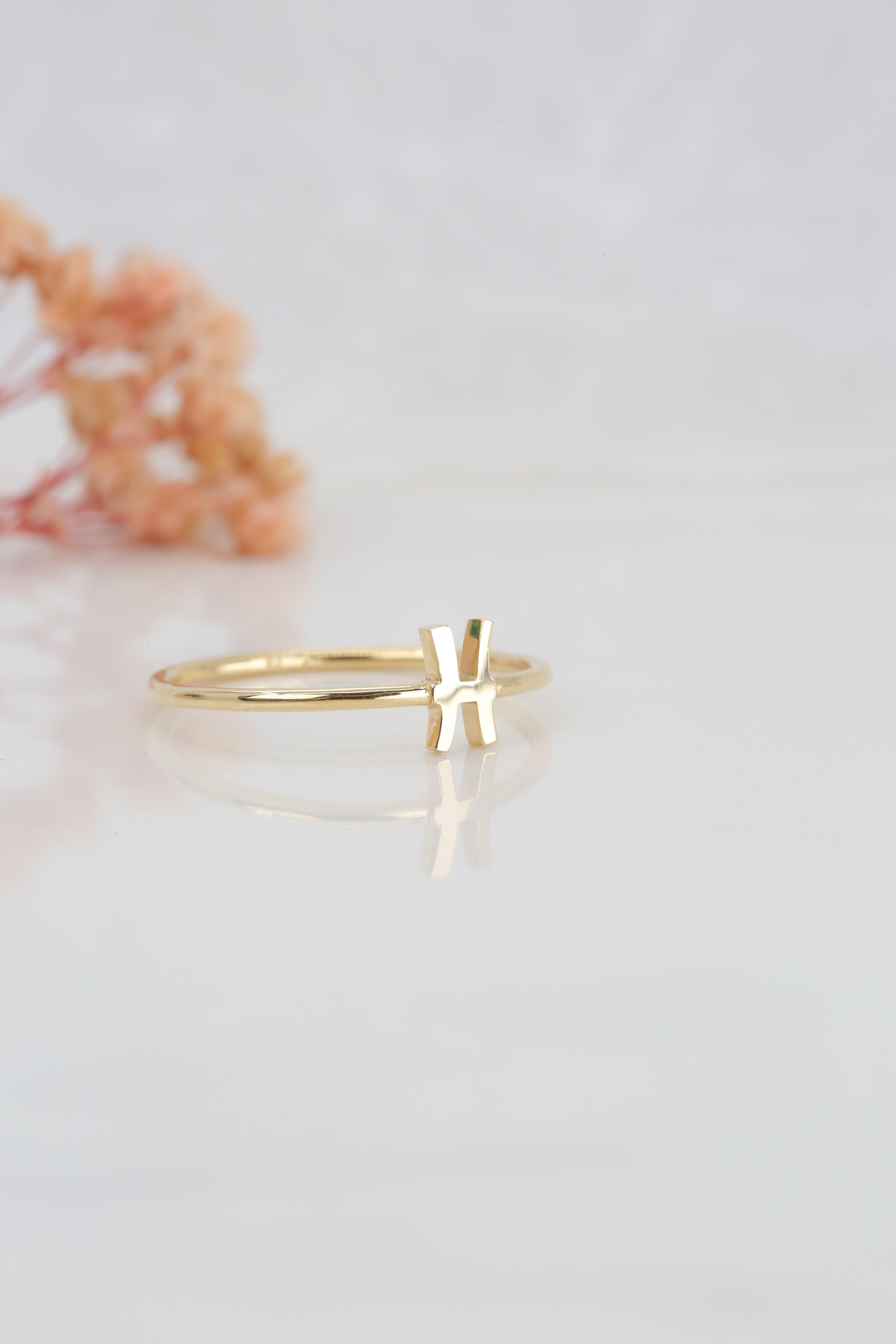 For Sale:  14K Gold Pisces Ring, Pisces Sign Gold Ring 9