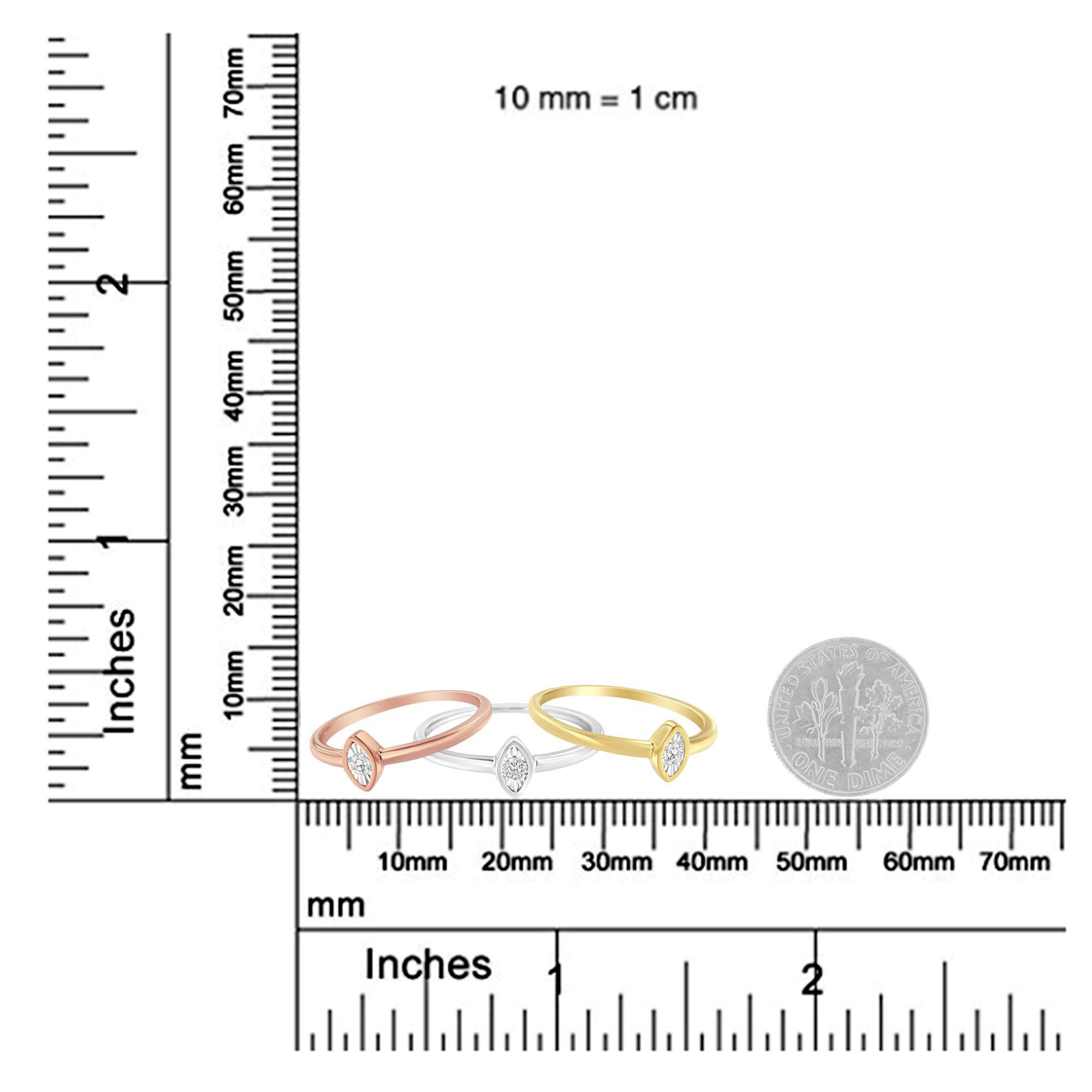 14K Gold plattiert .925 Sterling Silber 1/6 Cttw Diamond Stackable Promise Ring Set im Zustand „Neu“ im Angebot in New York, NY