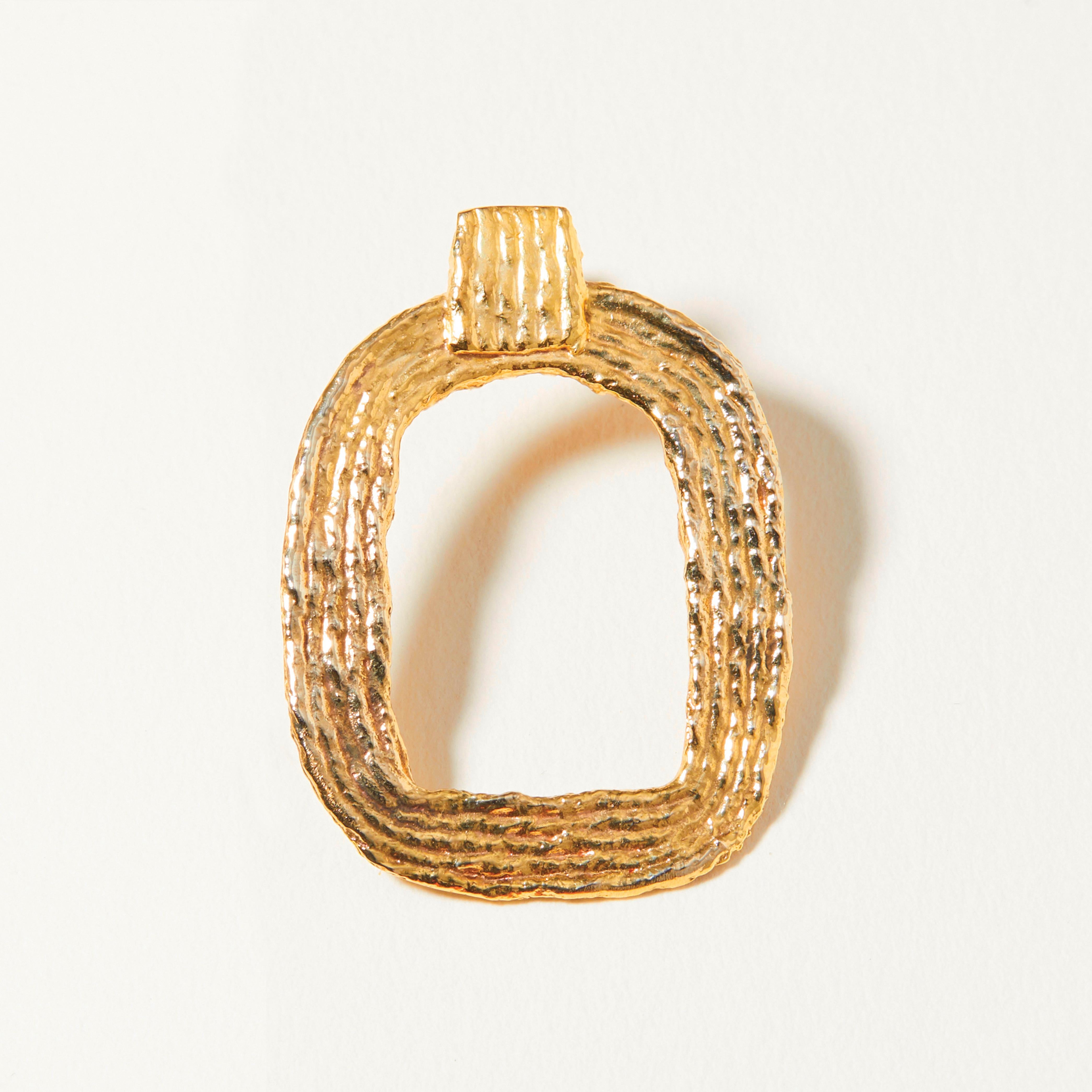 Earrings main image 1