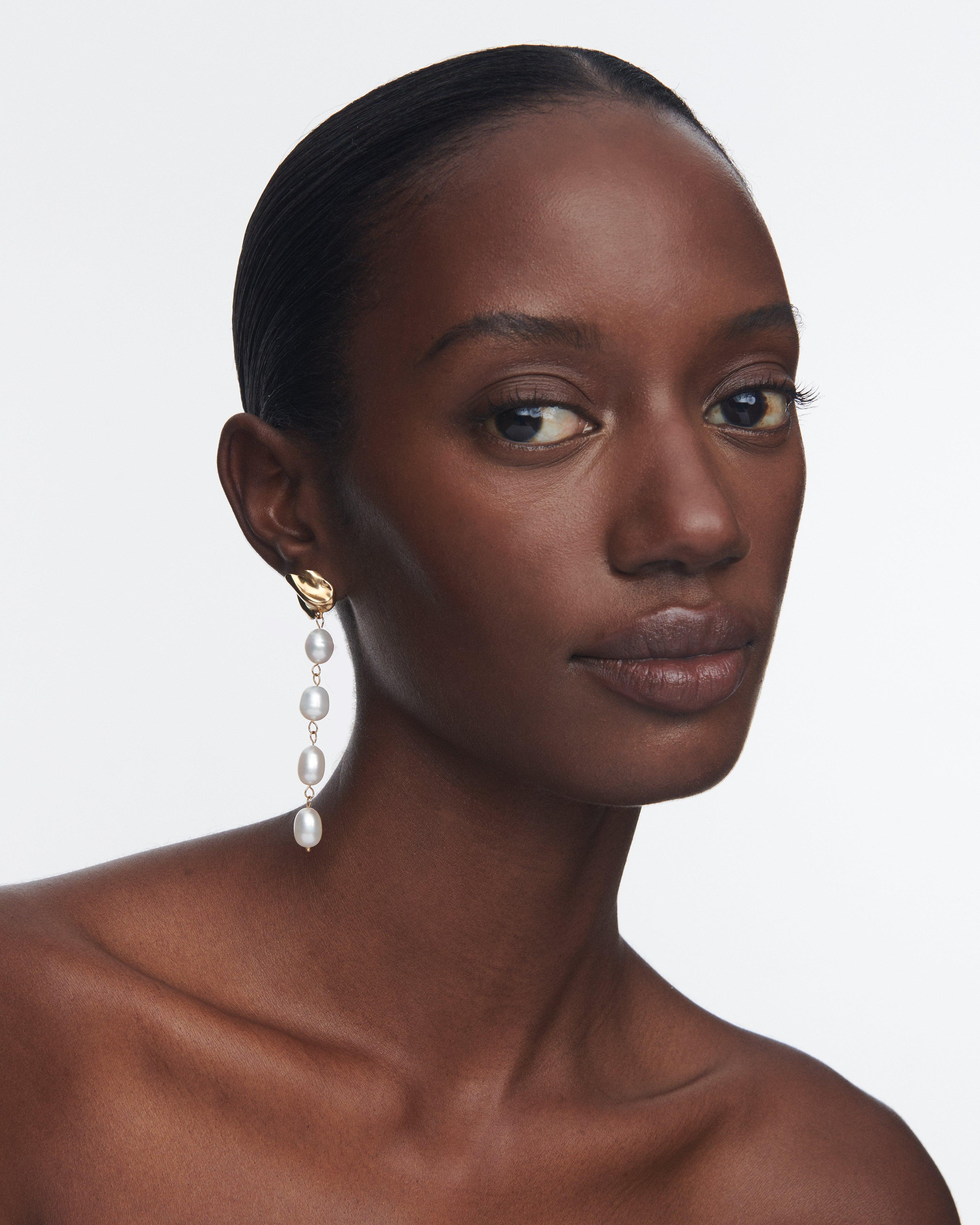 Contemporary 14K Gold Plated Freshwater Pearl Drip Mini Earrings by Sterling King For Sale