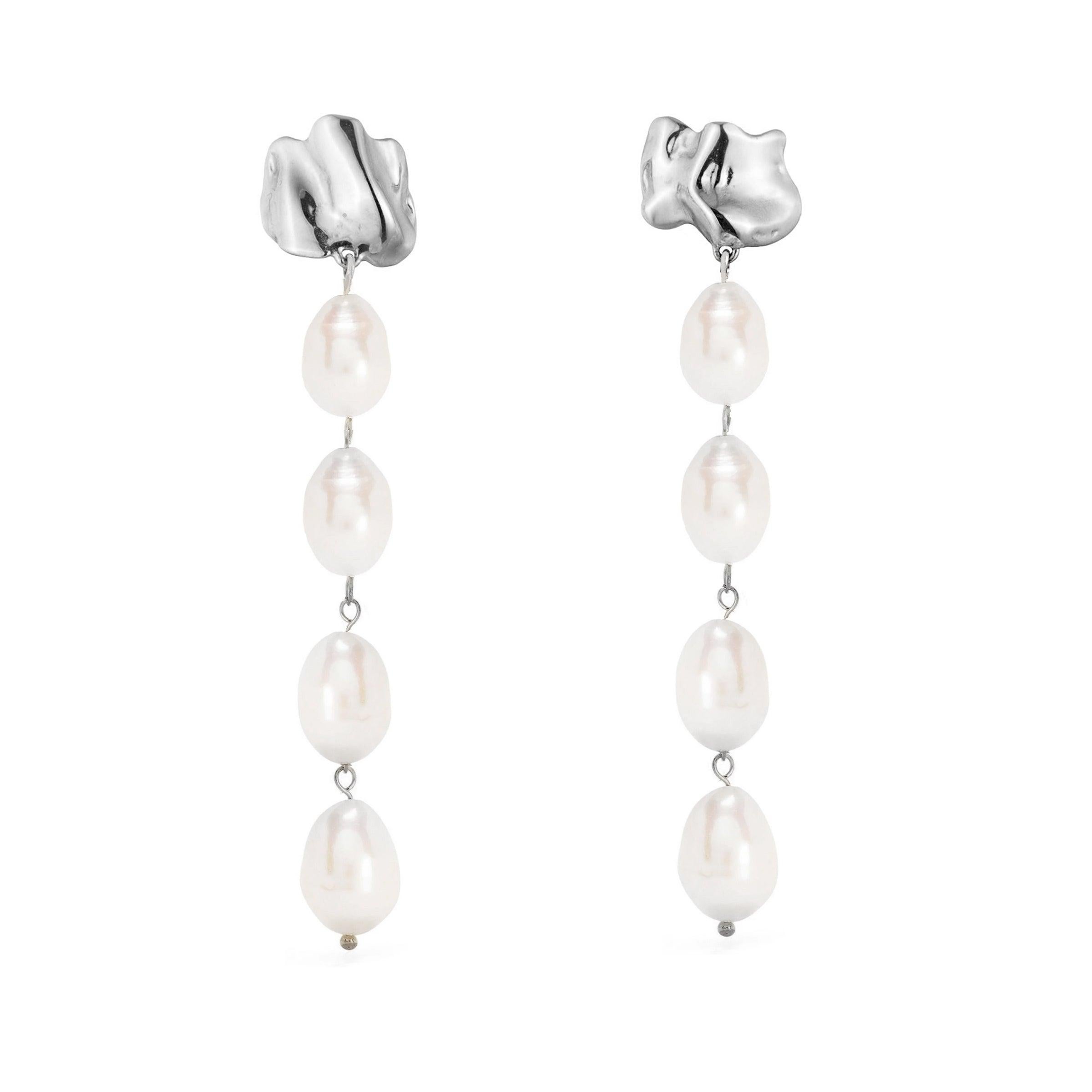 14K Gold Plated Freshwater Pearl Drip Mini Earrings by Sterling King In New Condition For Sale In New York, NY