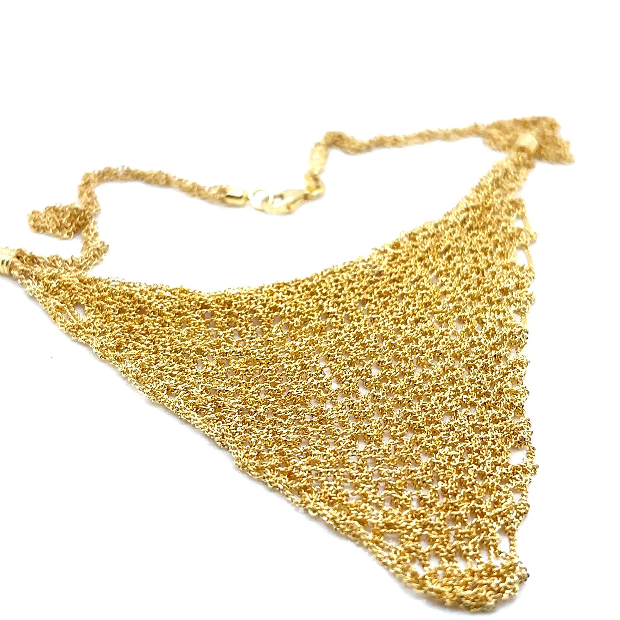 Contemporaneo Collana in argento con placcatura in oro 14K in vendita