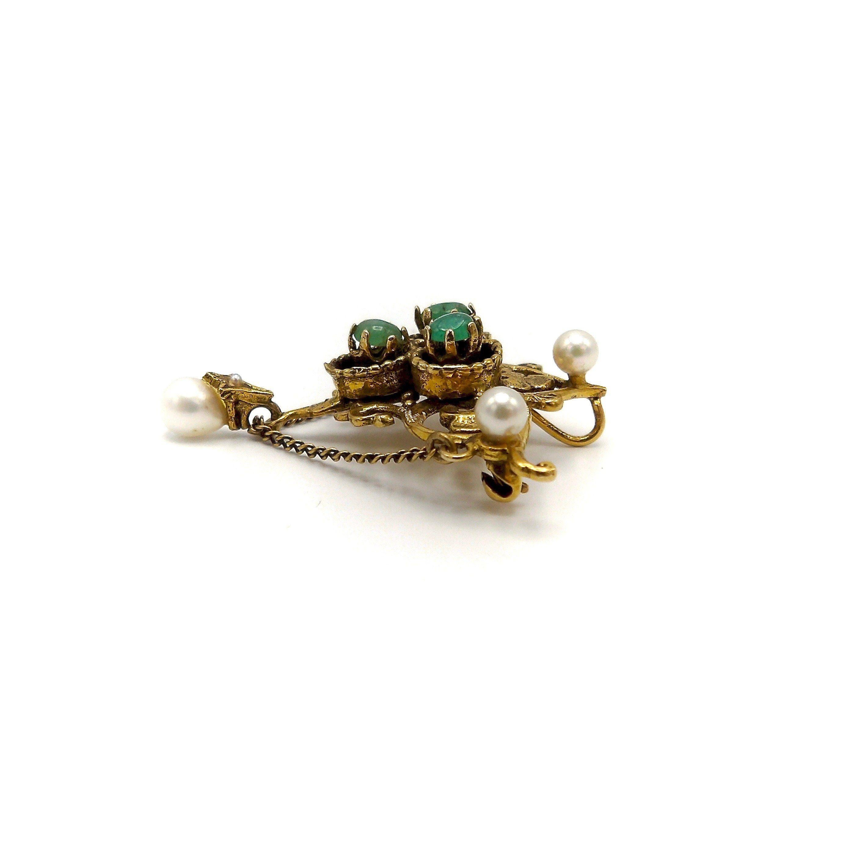 Spilla-pendente con smeraldo e perla in oro 14K Rinascimentale In condizioni buone in vendita a Venice, CA